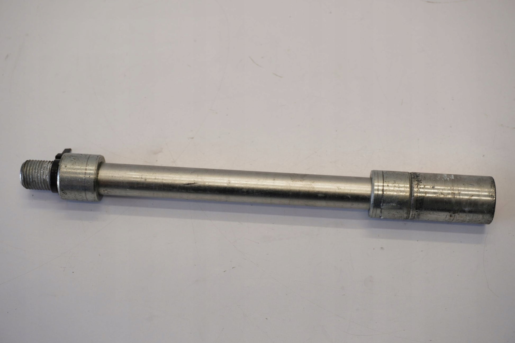 HONDA CBR 500 R 24- Vorderachse Achse vorne Radachse front axle 2