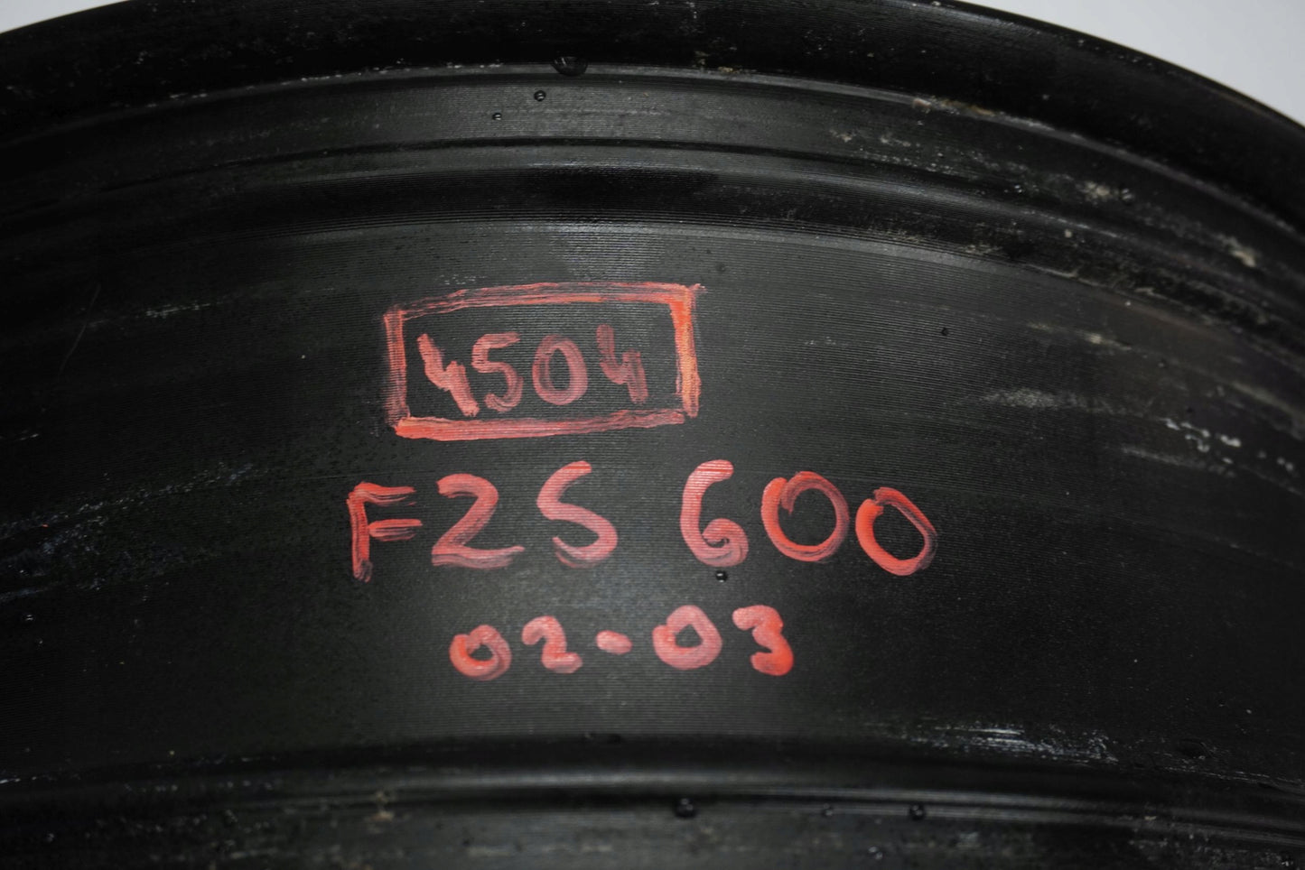 YAMAHA FZS FAZER 600 02-03 Felge hinten Wheel Hinterrad 6