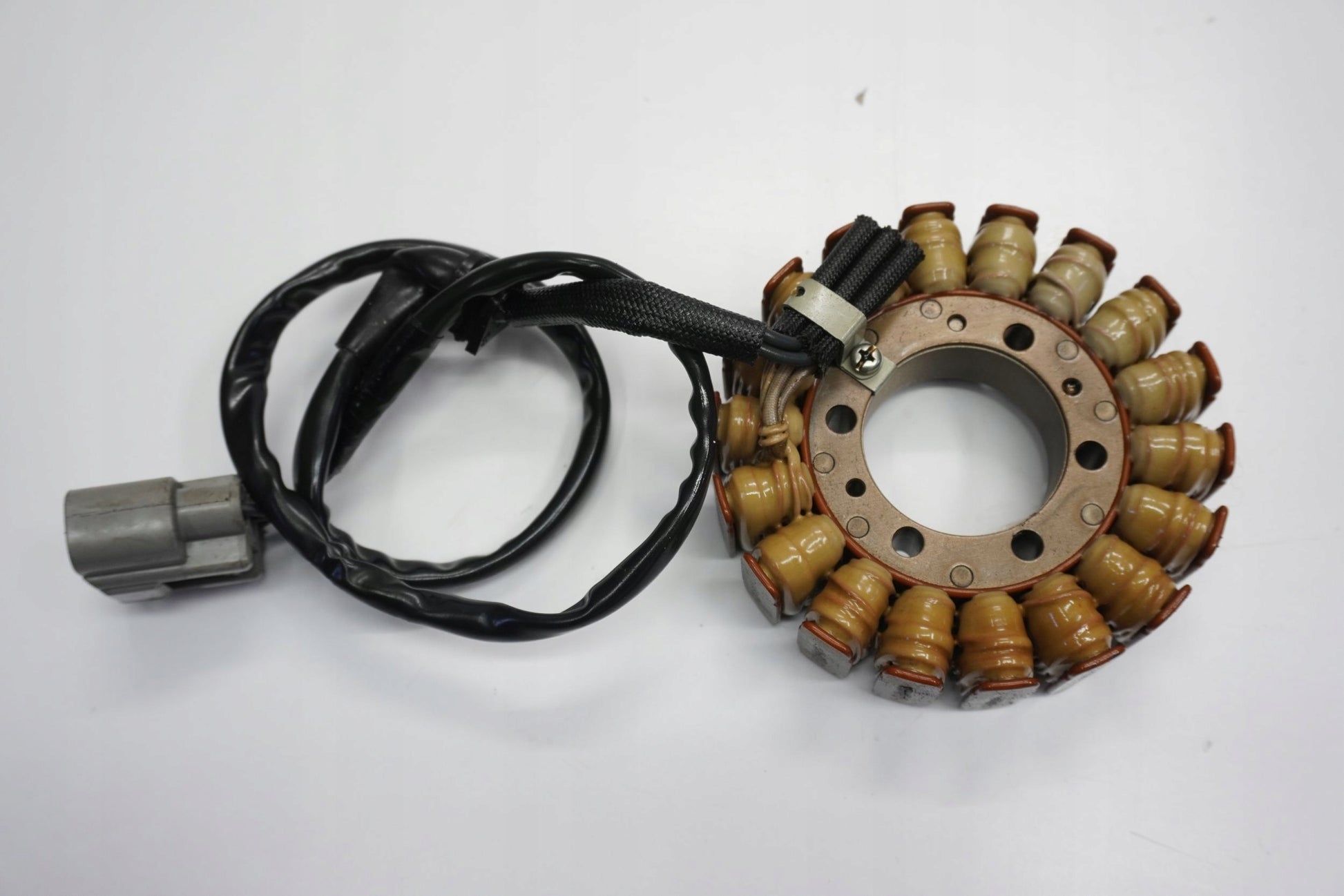 HONDA CB 650 R 19-23 Lichtmaschine Stator Generator Lima Alternator 2