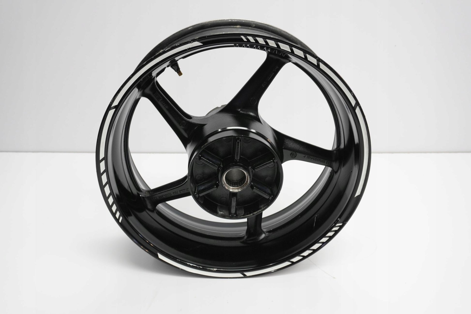 YAMAHA MT-10 16-21 Felge hinten Wheel Hinterrad 9