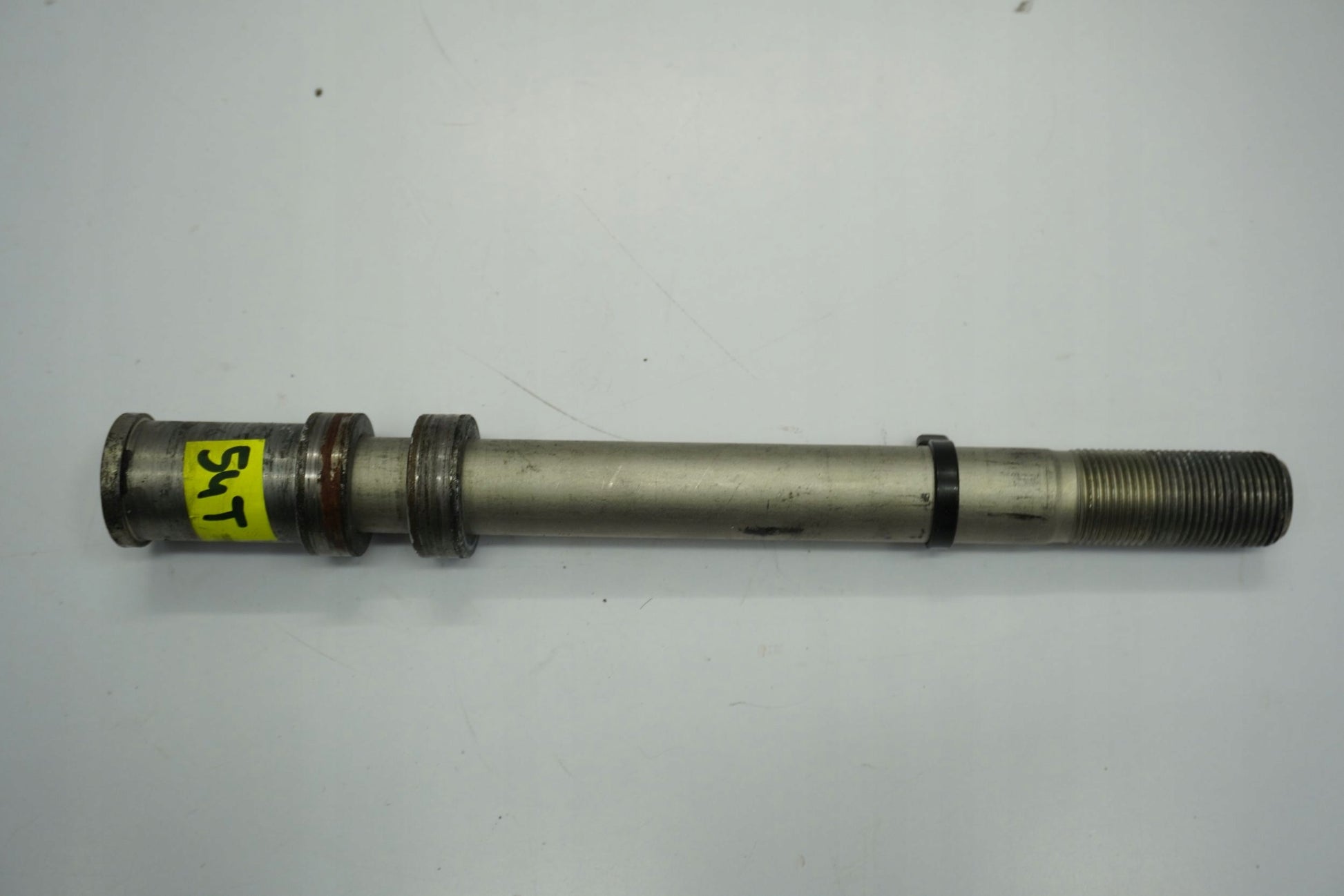 KAWASAKI Z-900 17-19 Vorderachse Achse vorne Radachse front axle 7