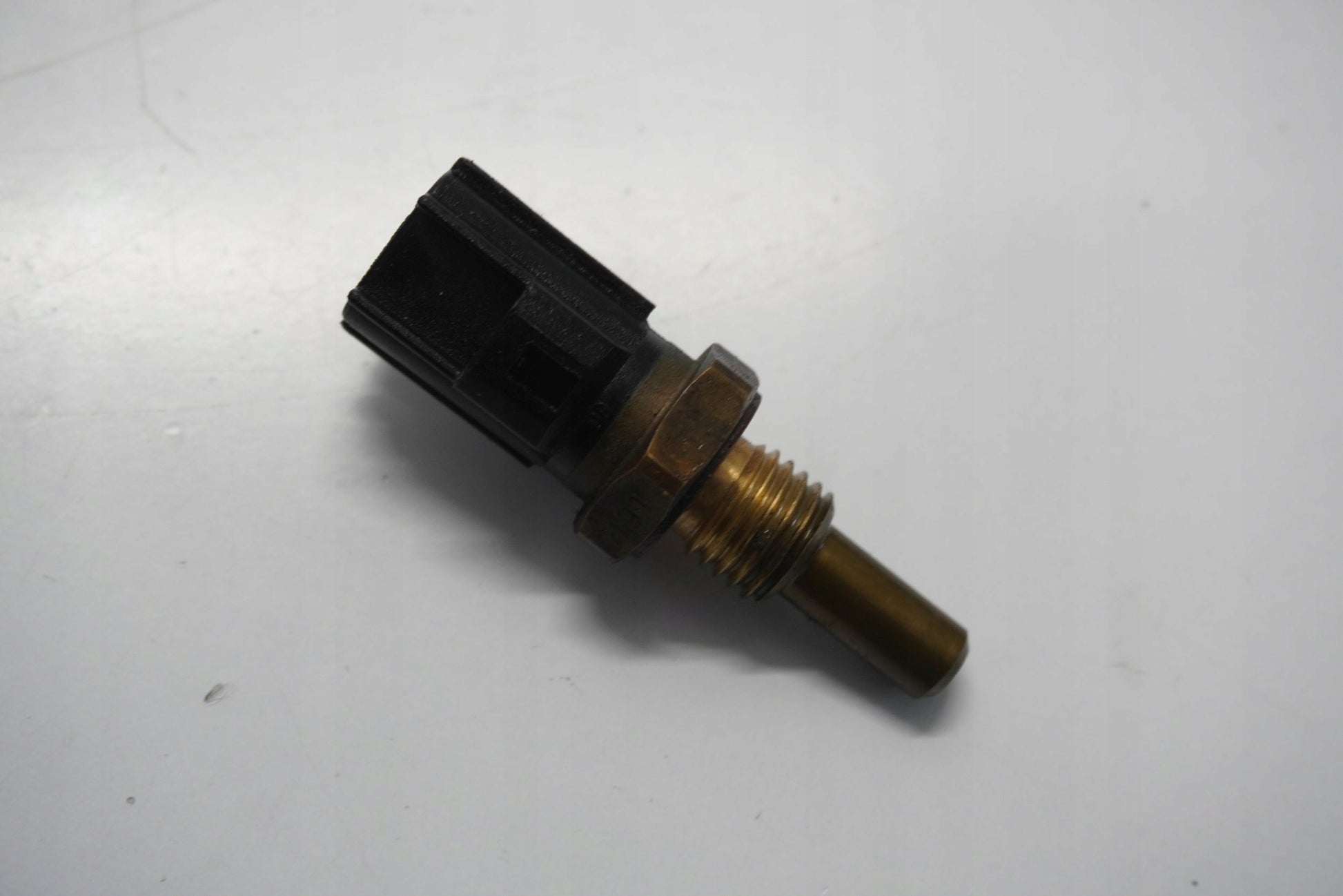 YAMAHA FJR 1300 06-12 Temperatursensor Thermostat Temperature sensor 4