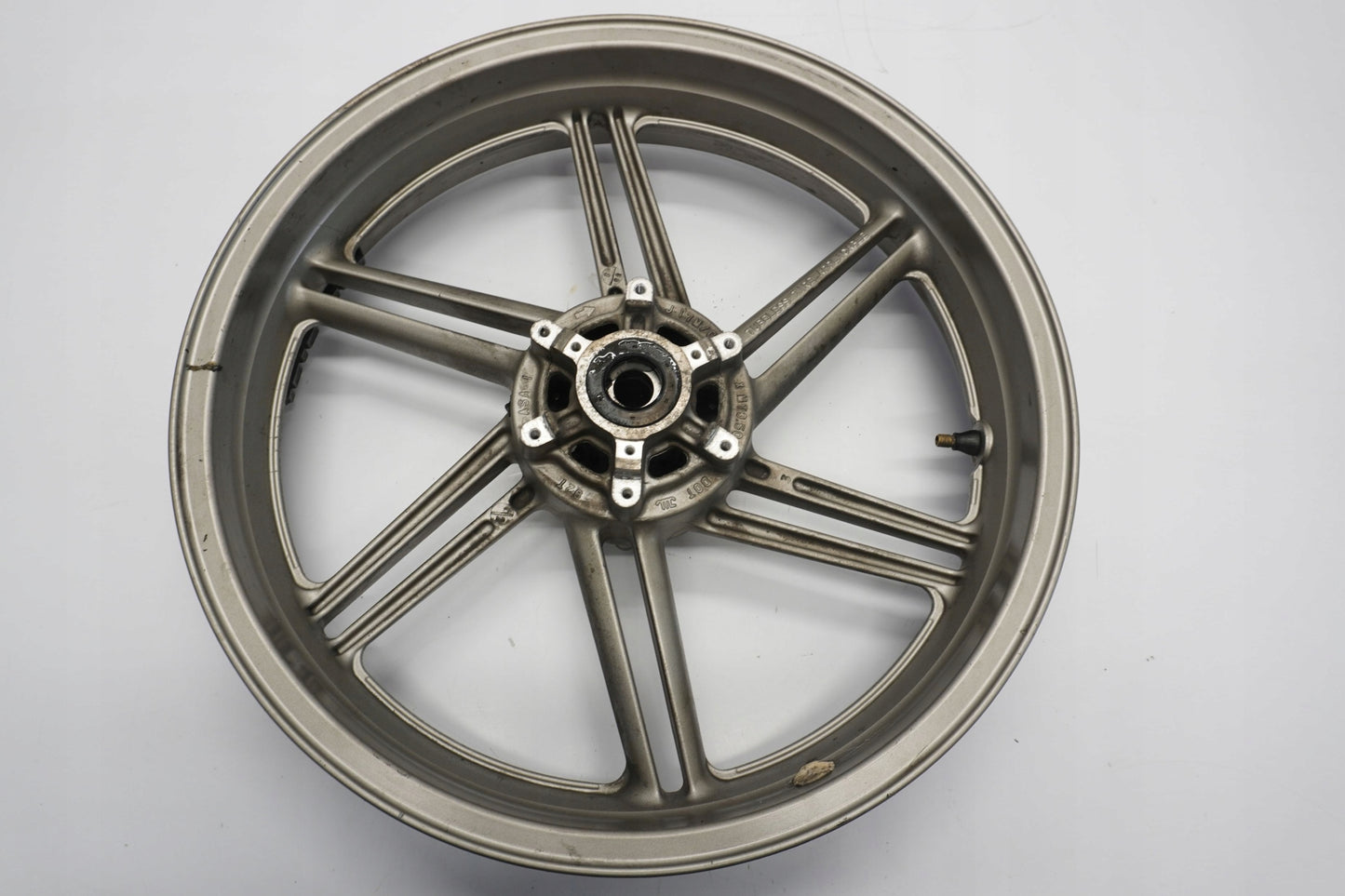 HONDA CBF 1000 SC58 06-09 Felge vorne Wheel Vorderrad 8