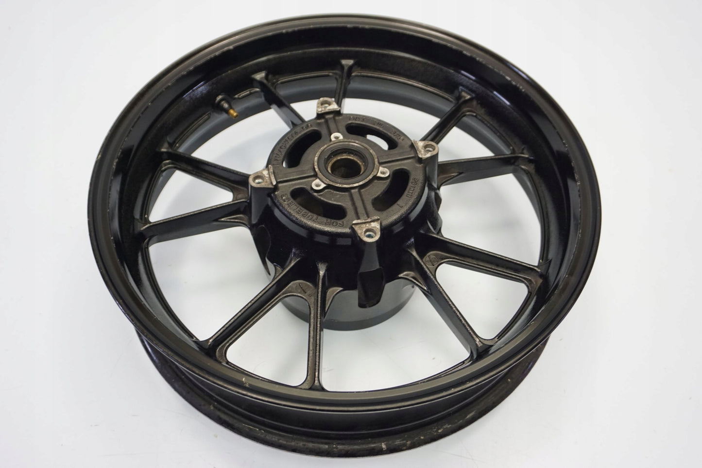 SUZUKI DL 1000 V-STROM 14-16 Felge hinten Wheel Hinterrad 8
