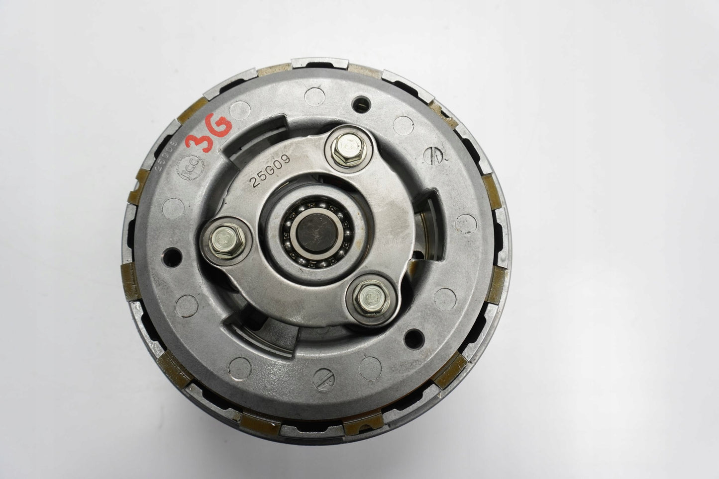 DUCATI MULTISTRADA 1200 S 10-15 Kupplung Kupplungskorb Clutch 4