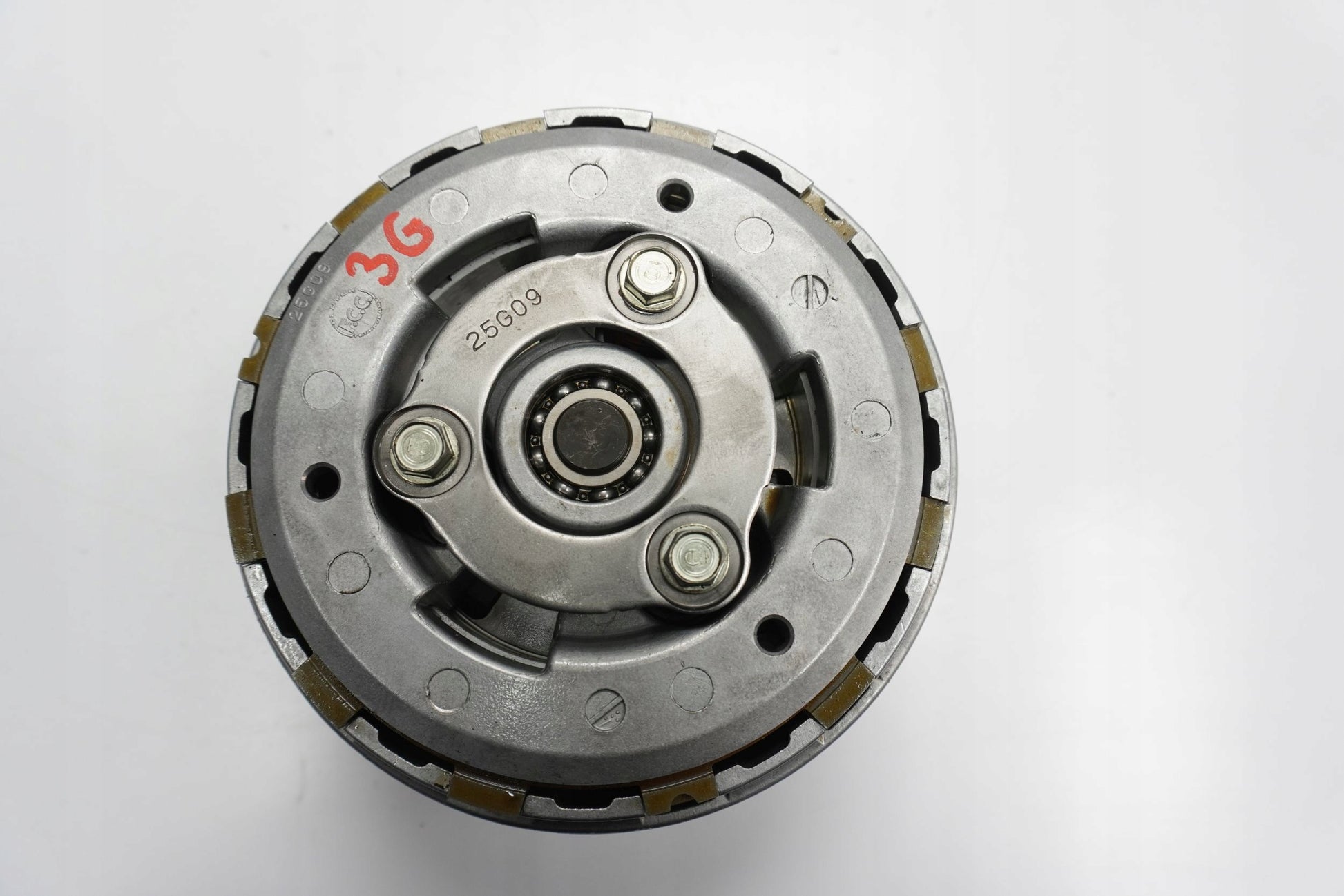 DUCATI MULTISTRADA 1200 S 10-15 Kupplung Kupplungskorb Clutch 4