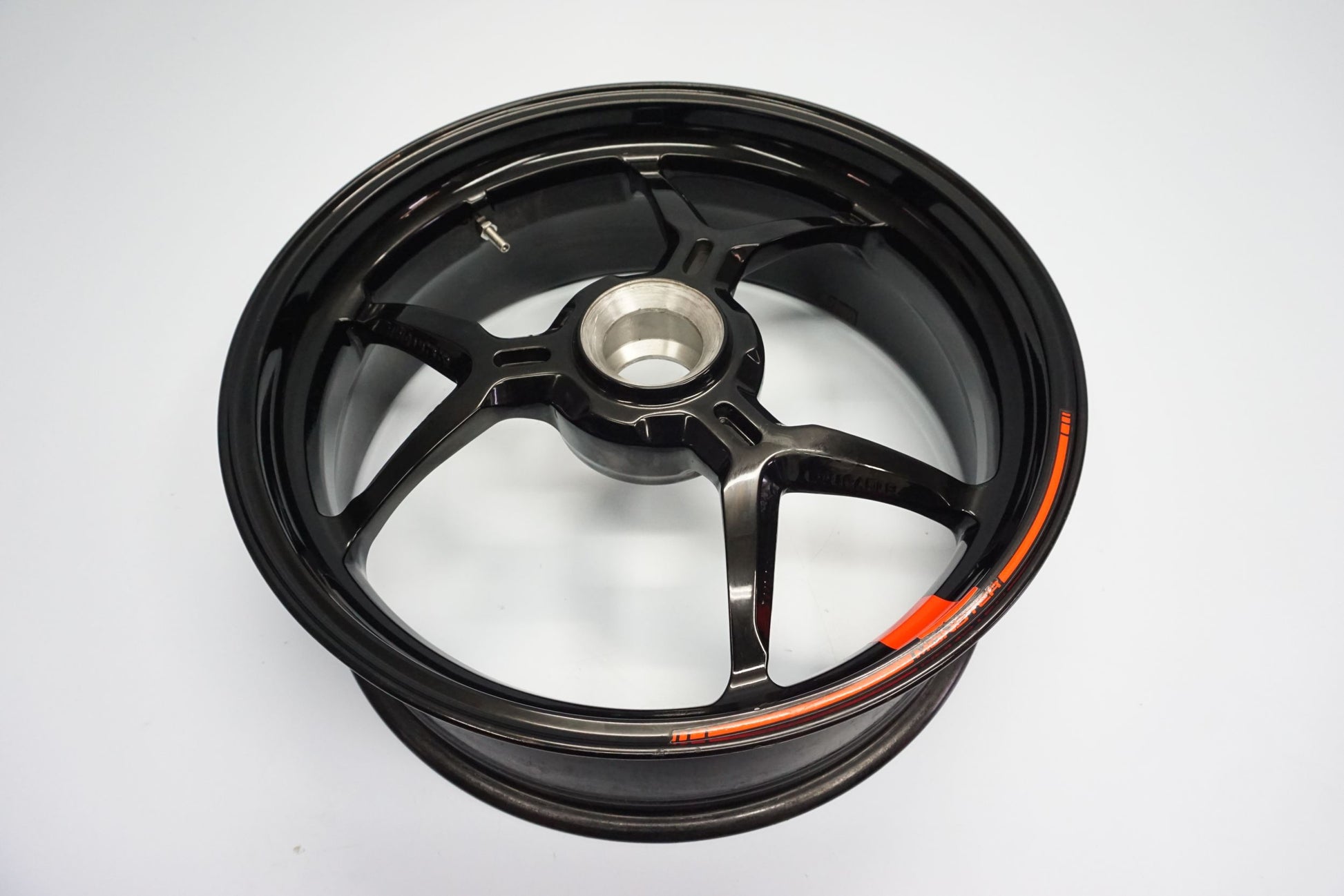 DUCATI MONSTER 1200 S 17- Felge hinten Wheel Hinterrad 3