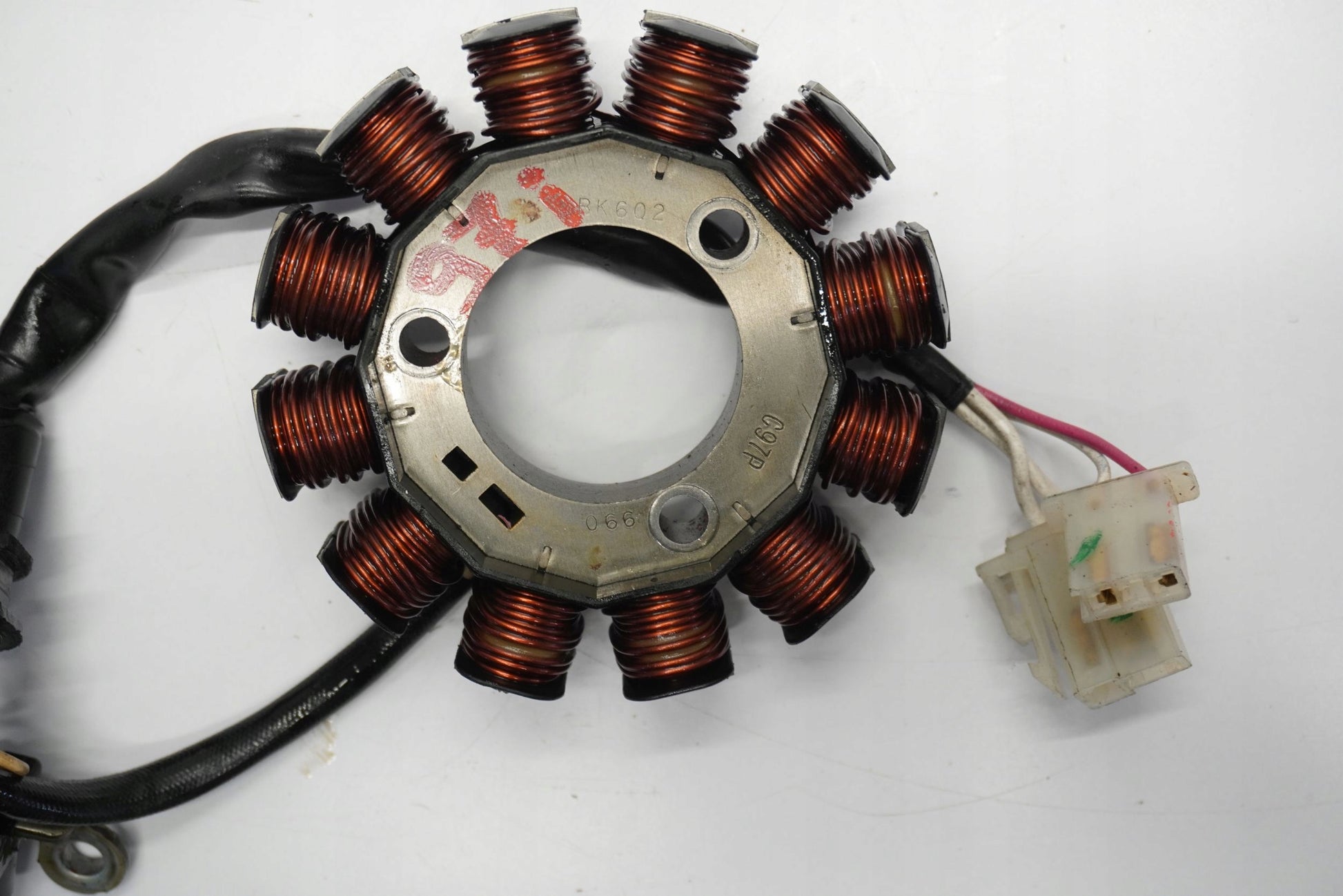 YAMAHA YZF-R 125 19-23 Lichtmaschine Stator Generator Lima Alternator 3