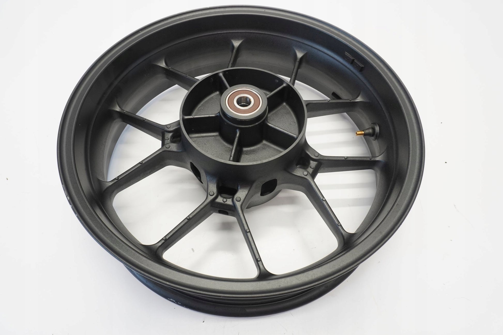 HONDA CB 750 HORNET 23- Felge hinten Wheel Hinterrad 5