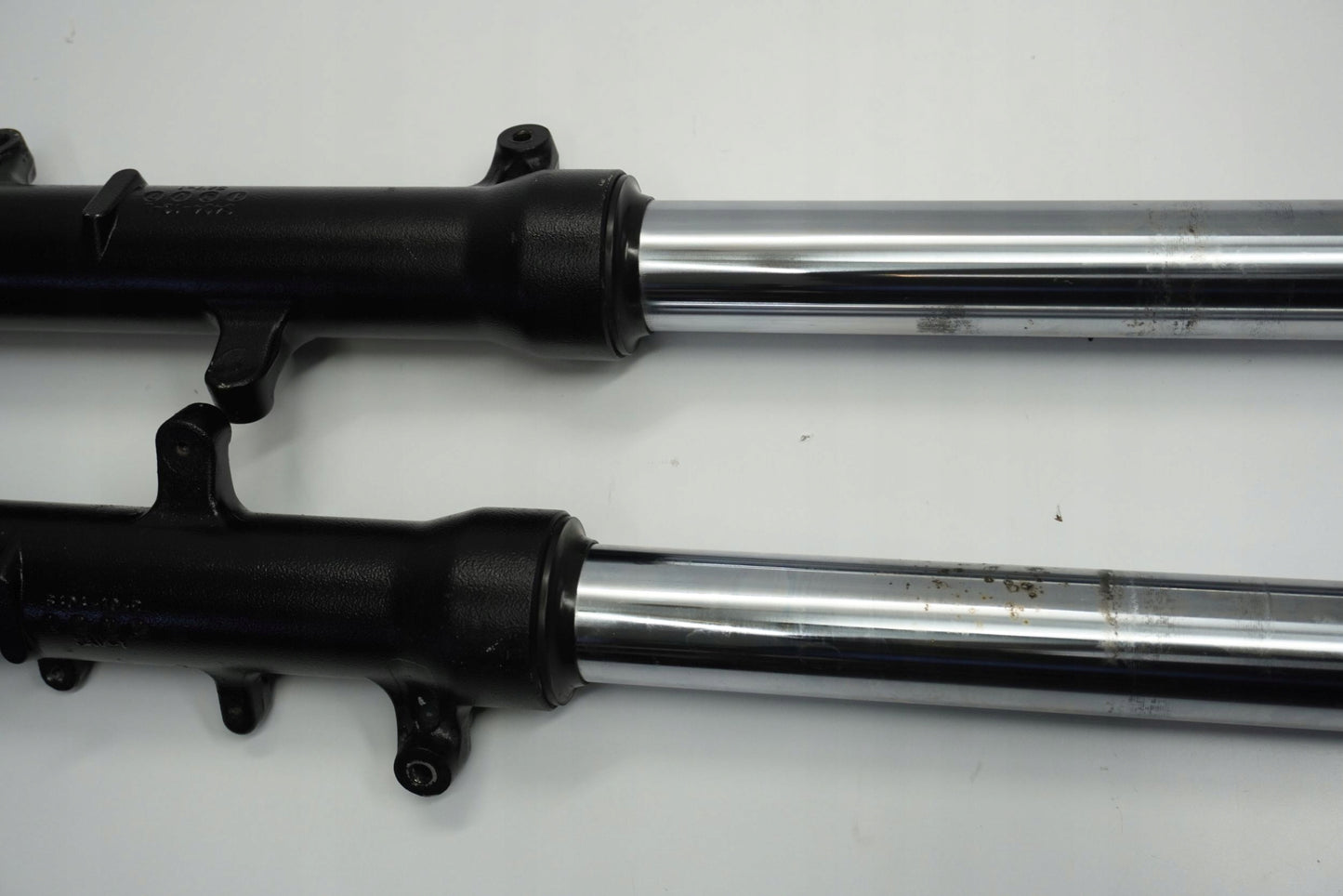 SUZUKI DL 650 V-STROM 19- Gabel Gabelholme Fork 9