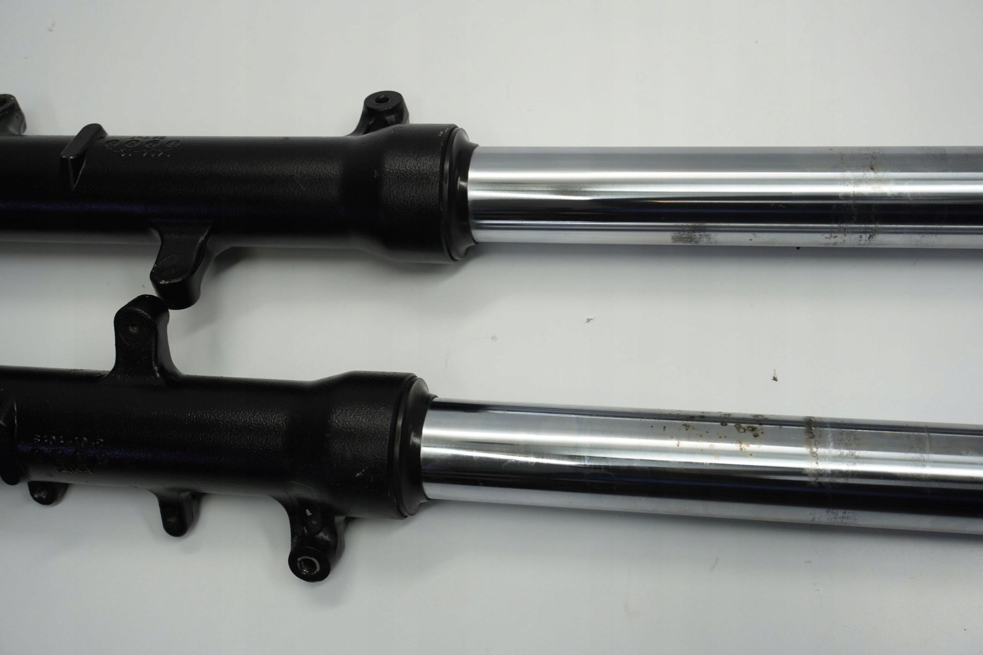 SUZUKI DL 650 V-STROM 19- Gabel Gabelholme Fork 9