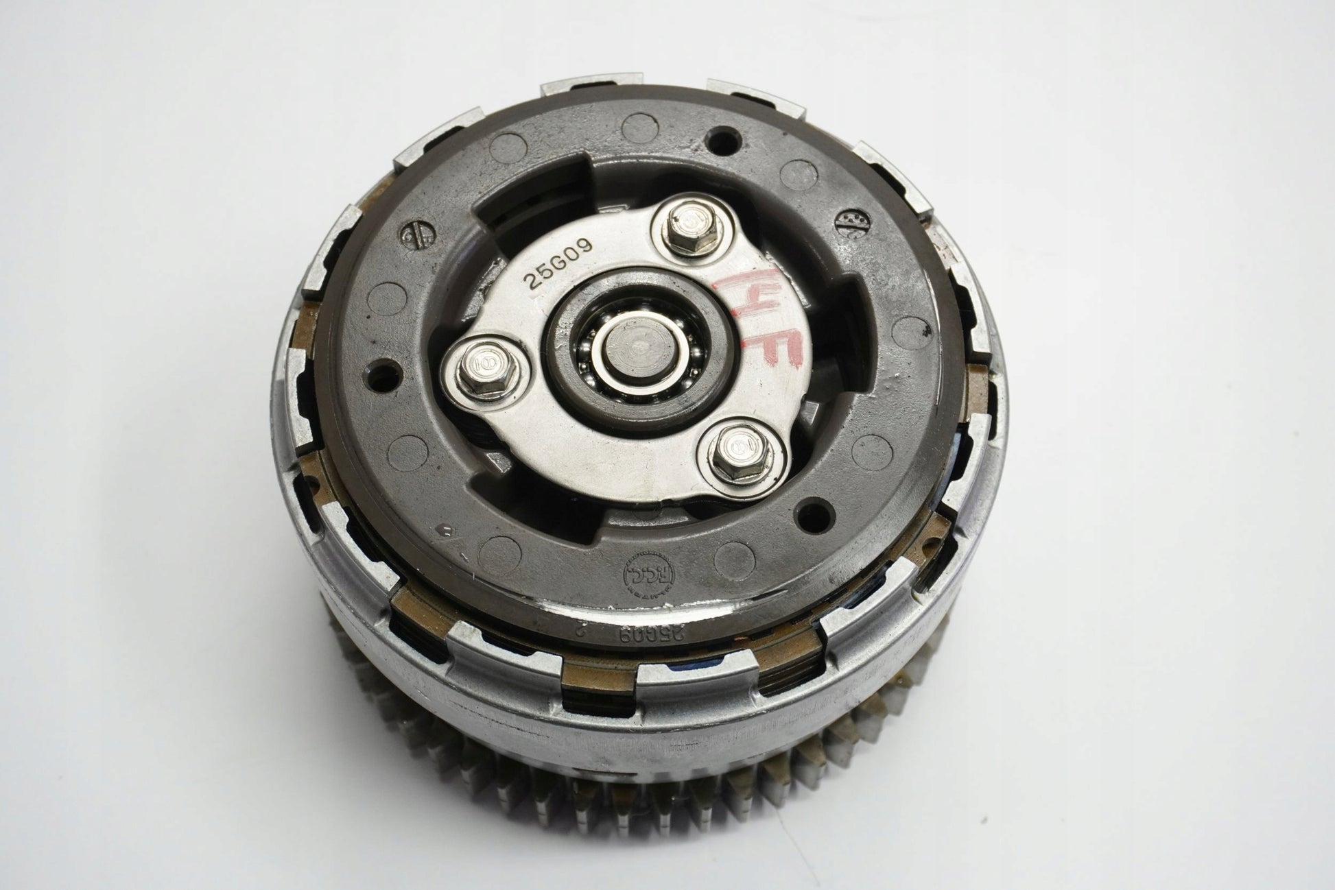 DUCATI PANIGALE 1299 15-18 Kupplung Kupplungskorb Clutch 6