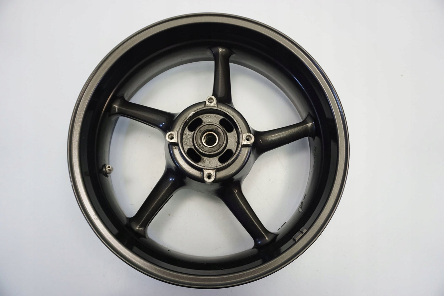 TRIUMPH STREET TRIPLE 675 07-12 Felge hinten Wheel Hinterrad