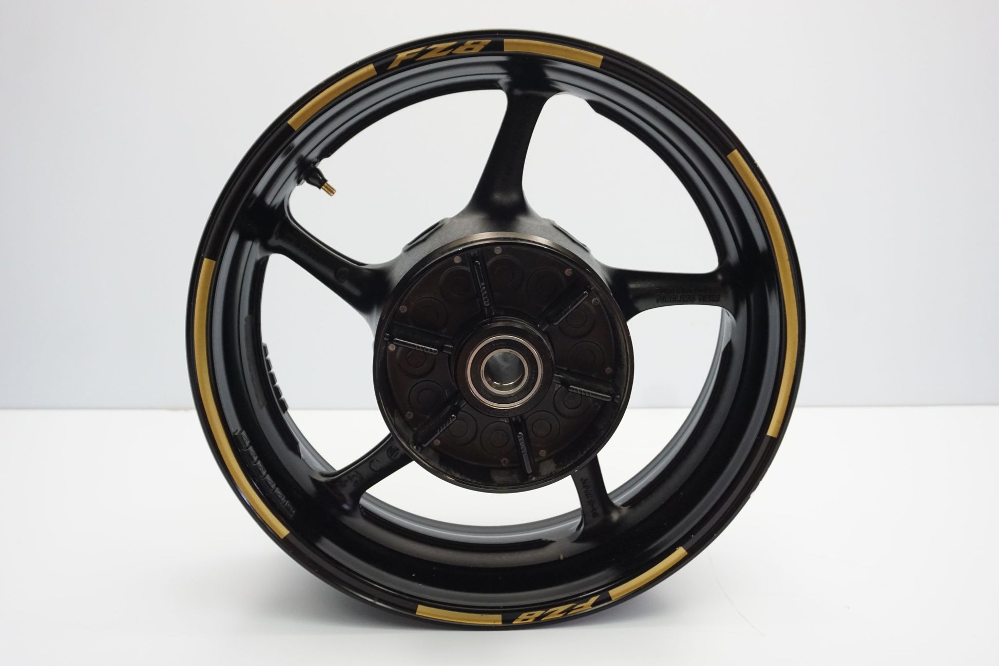 YAMAHA FZ8 10-15 Felge hinten Wheel Hinterrad 8