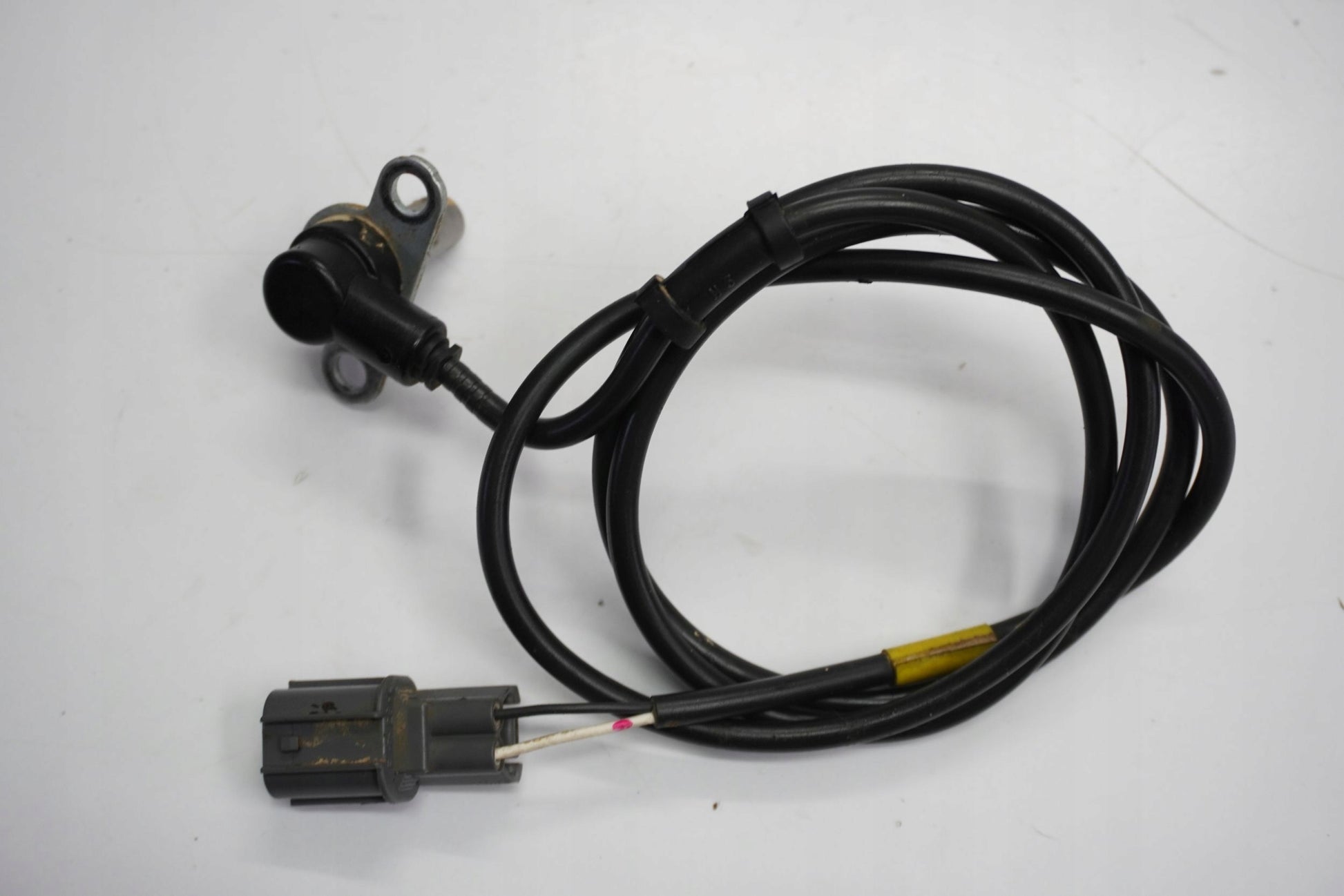 TRIUMPH TIGER 1050 06-12 ABS Sensor vorne 5