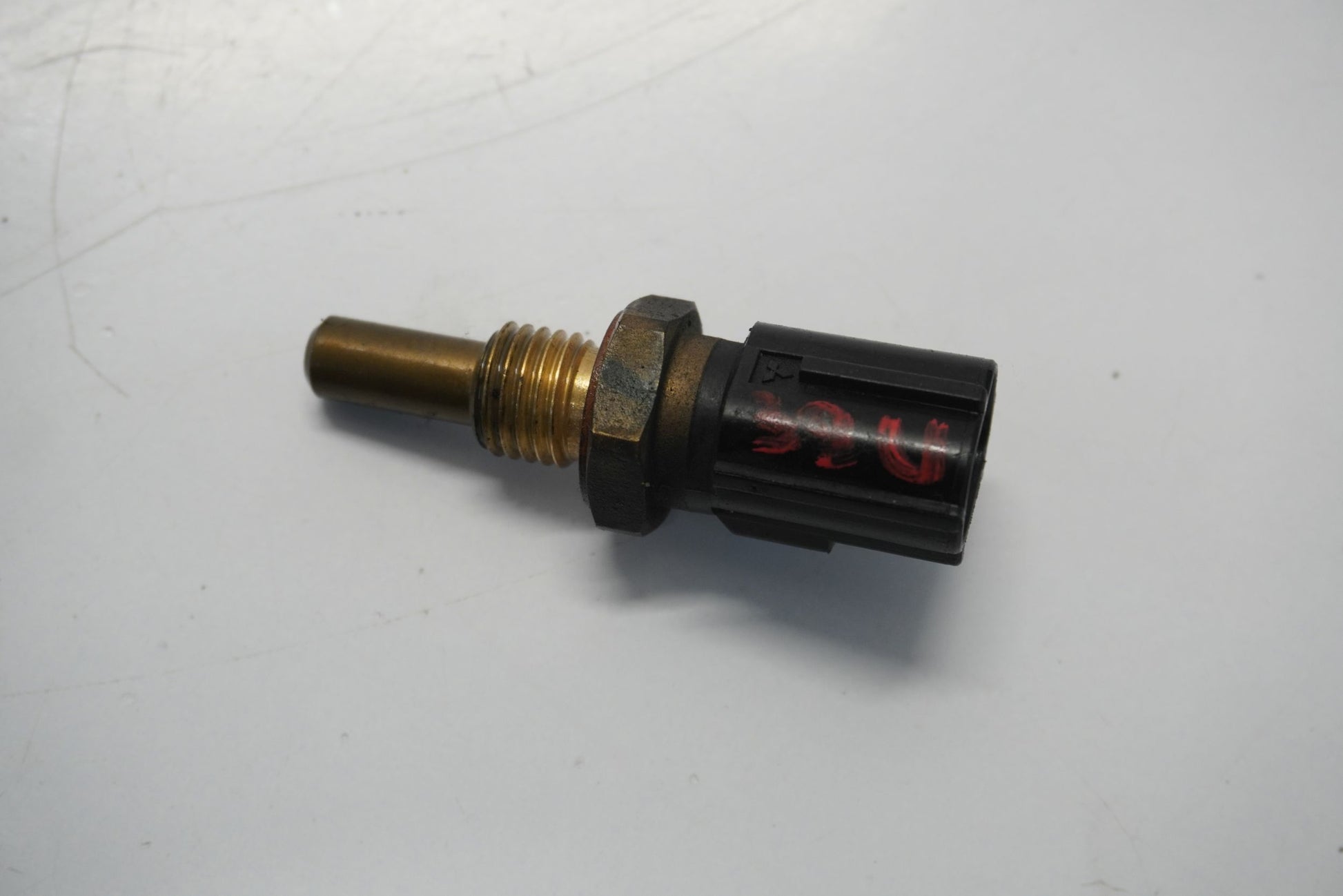 YAMAHA FJR 1300 06-12 Temperatursensor Thermostat Temperature sensor 3