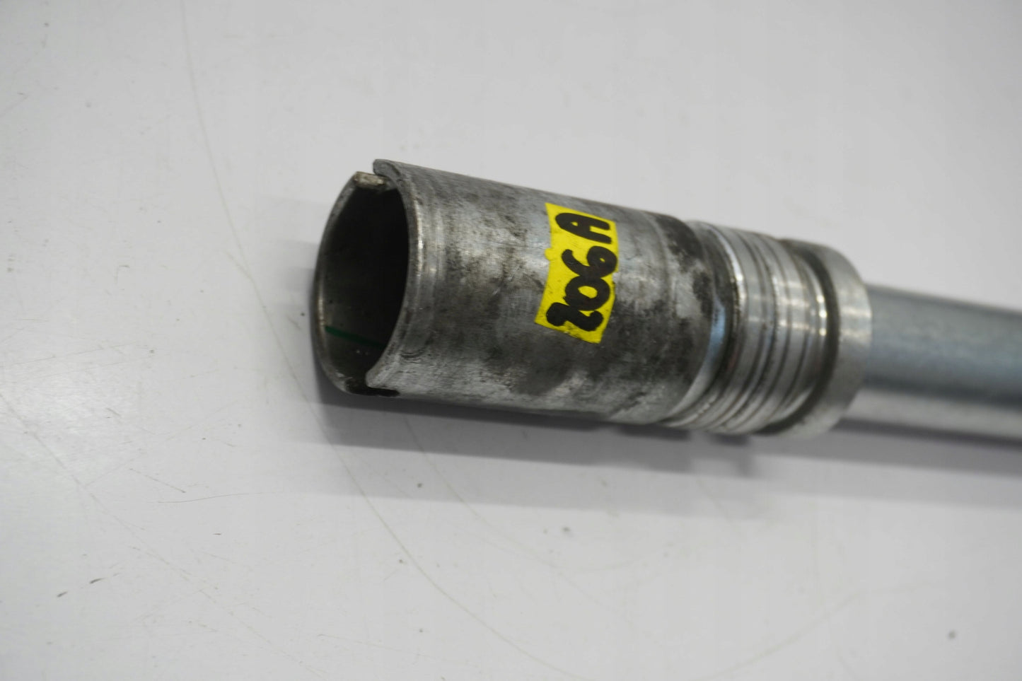 DUCATI 848 08–13 Vorderachse Achse vorne Radachse front axle 3