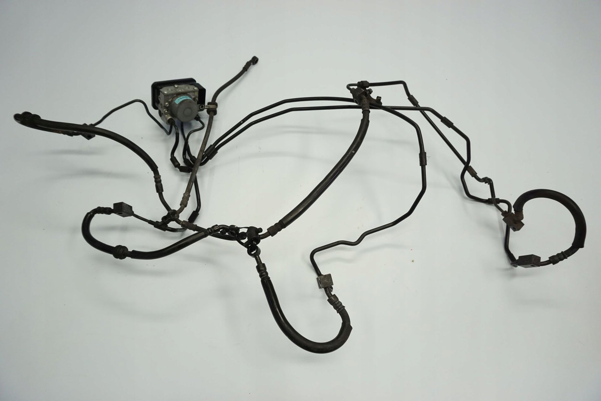 HONDA VFR 800 F 17-19 ABS Pumpe Druckmodulator 5