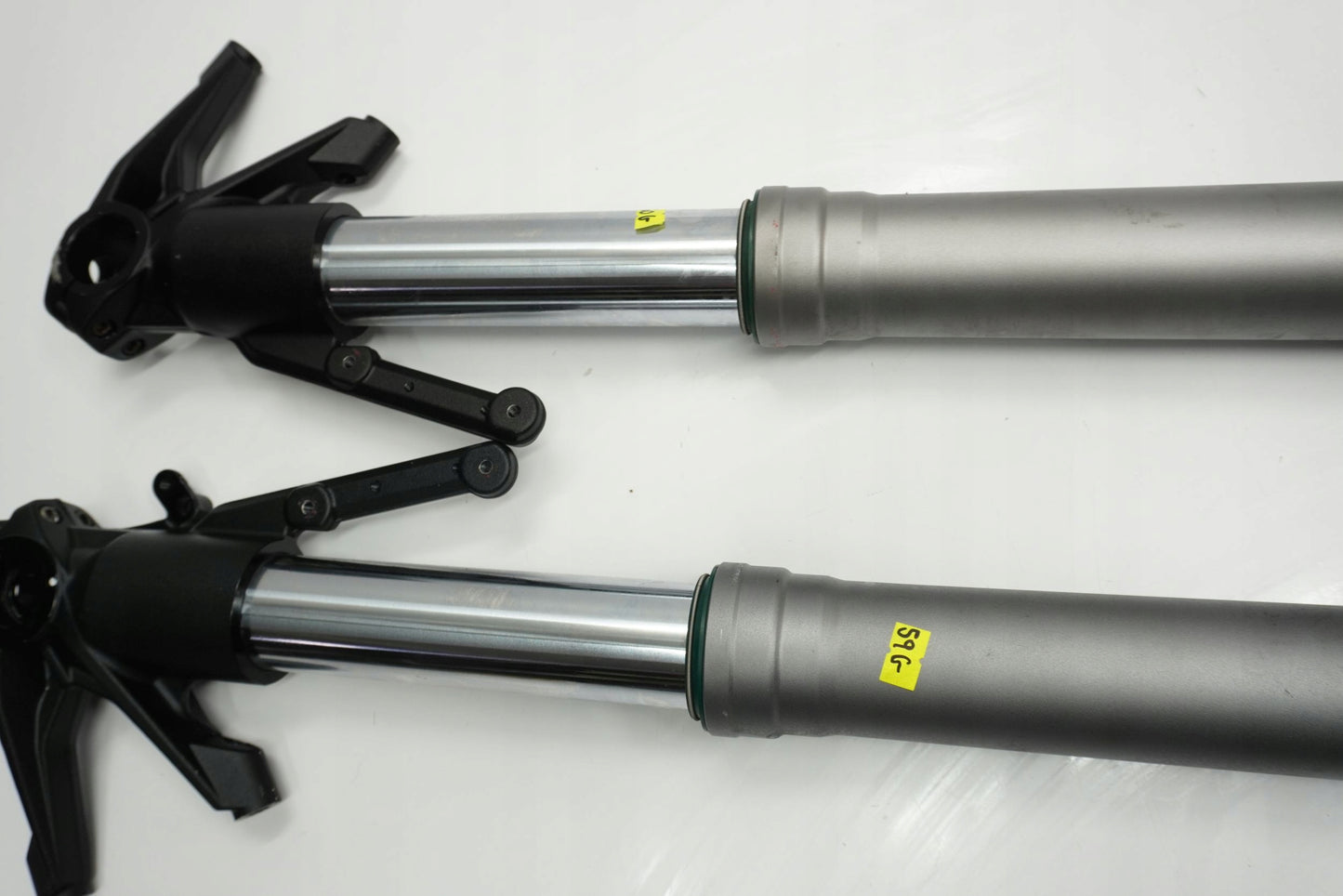 DUCATI MULTISTRADA 1200 S 10-15 Gabel Gabelholme Fork 4