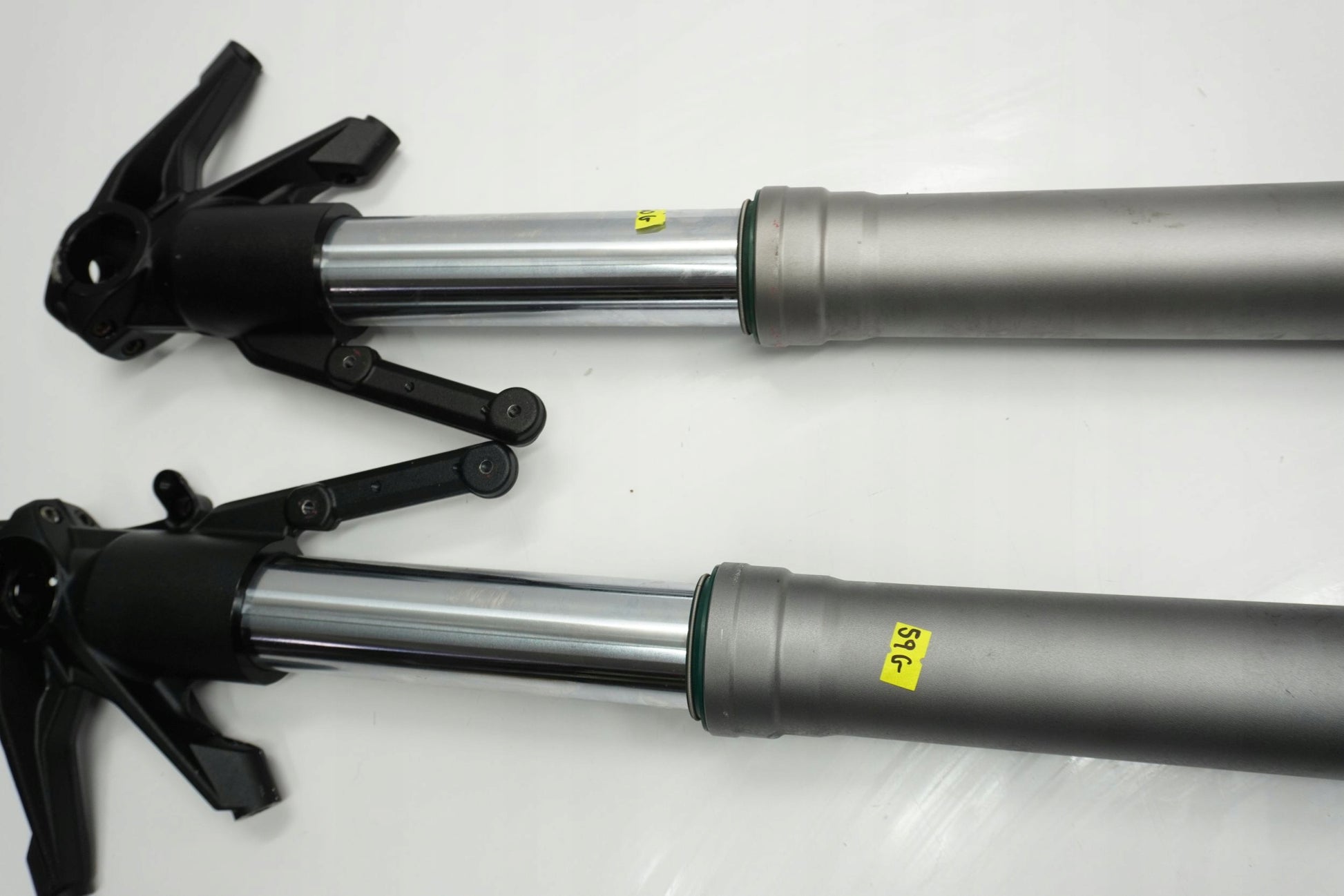 DUCATI MULTISTRADA 1200 S 10-15 Gabel Gabelholme Fork 4