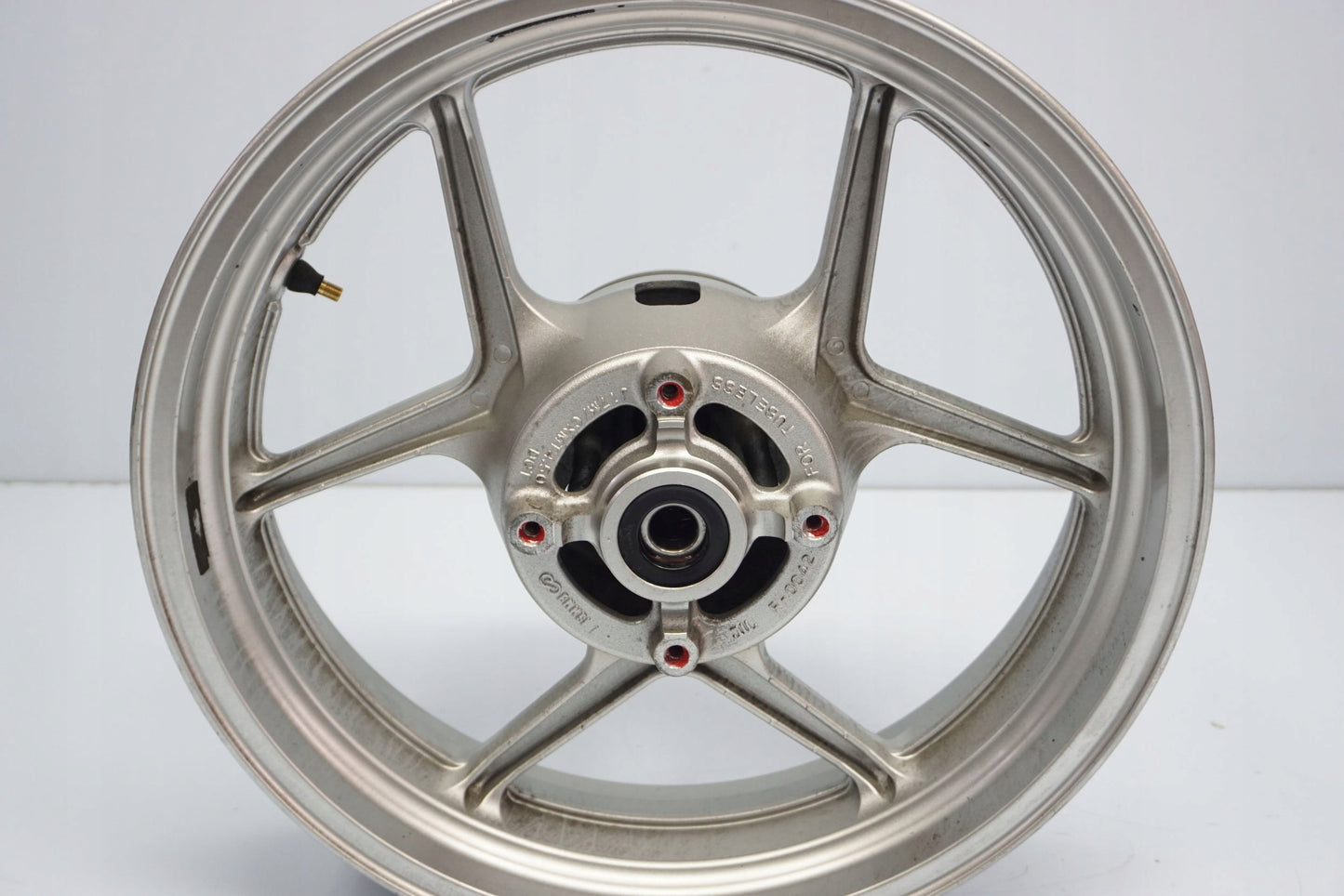 KAWASAKI Z-800 13-17 Felge hinten Wheel Hinterrad 2