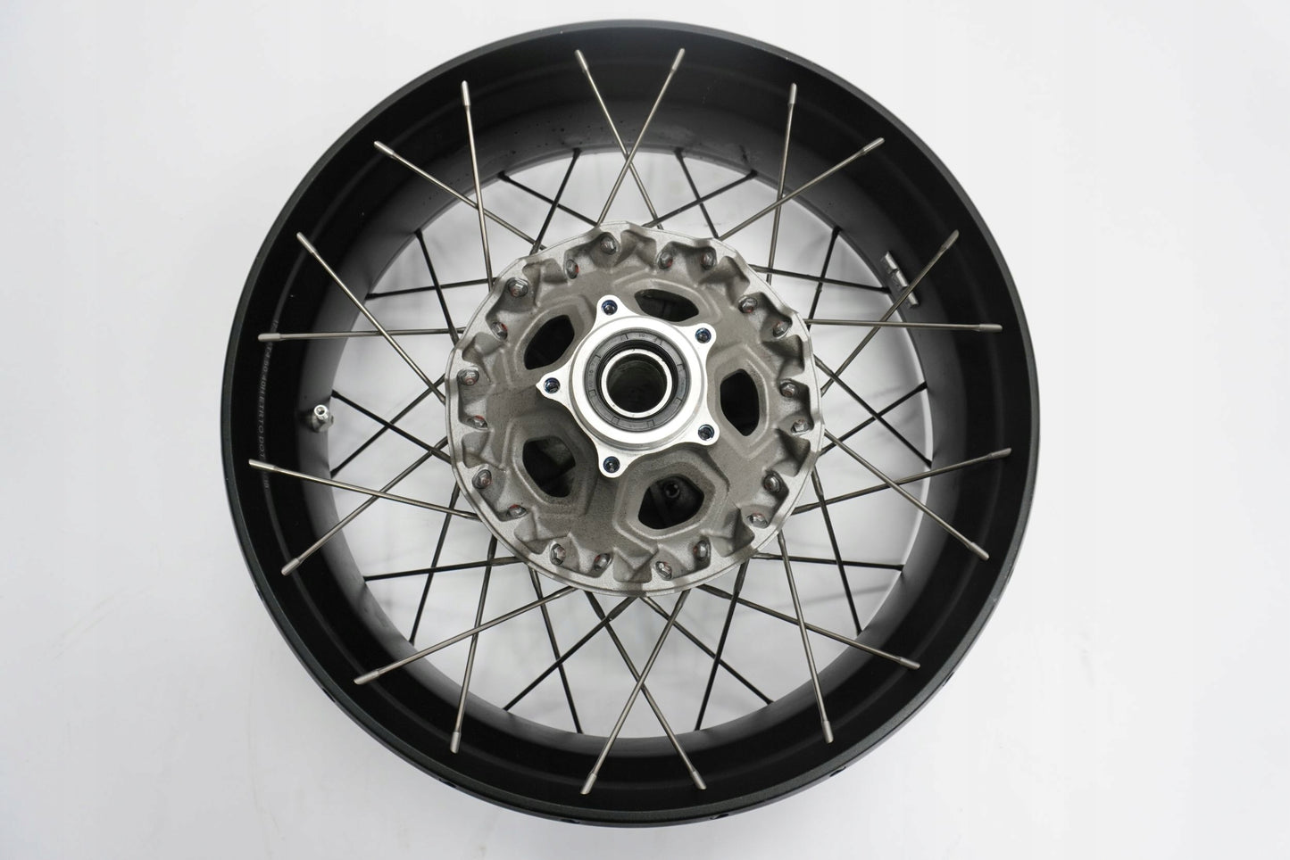 DUCATI MULTISTRADA 950 19- Felge hinten Wheel Hinterrad 9