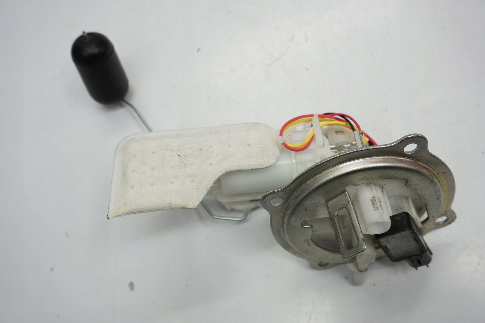 YAMAHA MT 125 20- Benzinpumpe Kraftstoffpumpe Fuel Pump 2