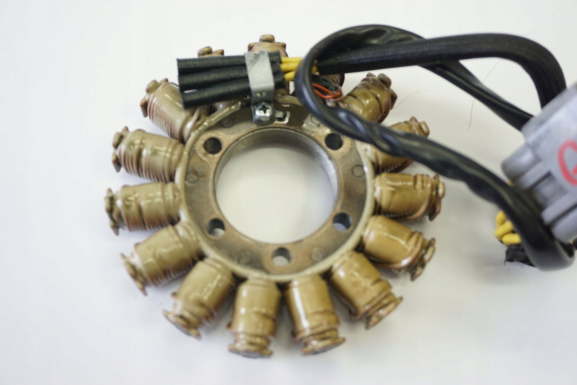 DUCATI 1199 PANIGALE 12-15 Lichtmaschine Stator Generator Lima Alternator 5