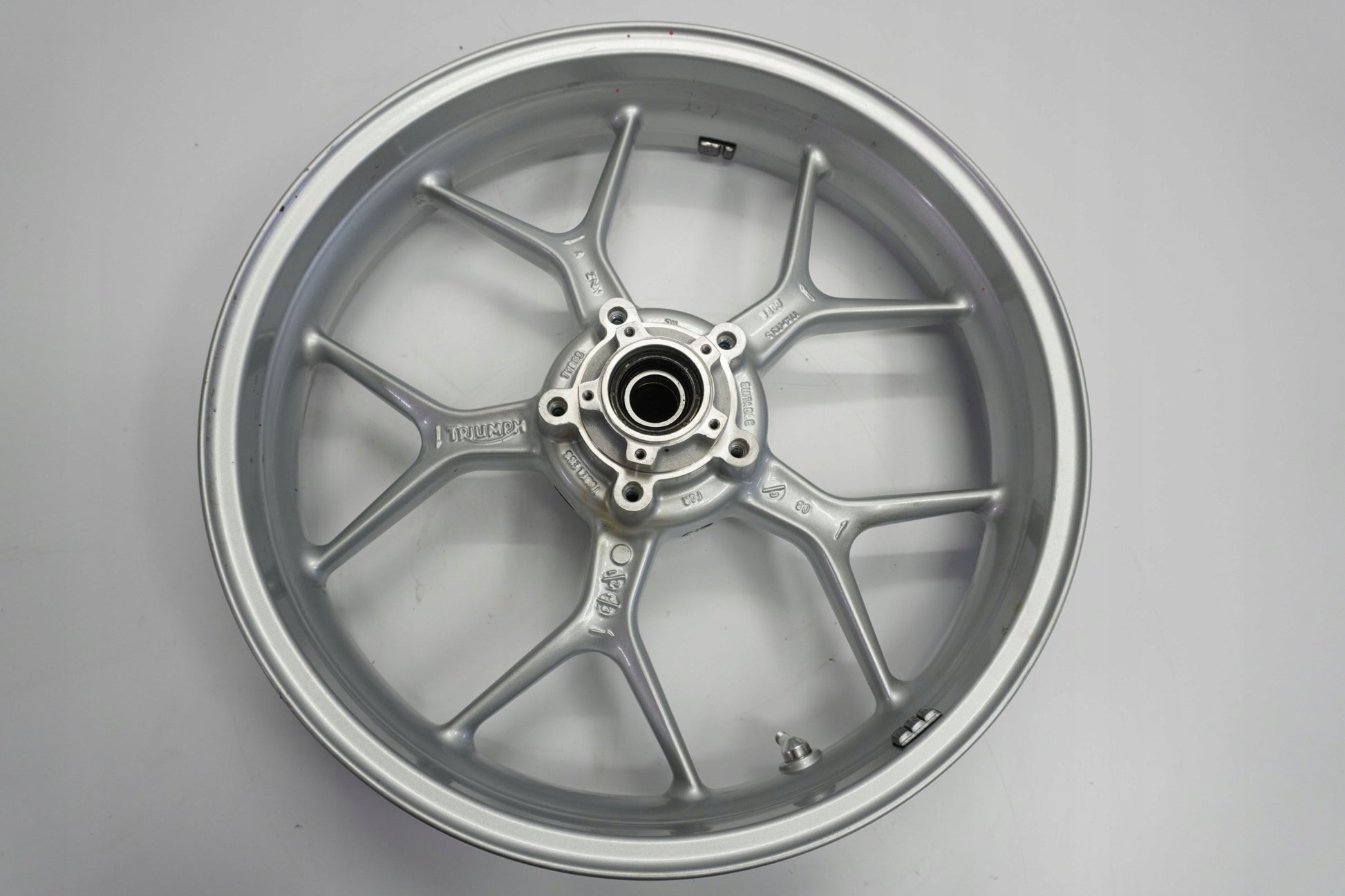 TRIUMPH TIGER 1050 06-12 Felge vorne Wheel Vorderrad 7