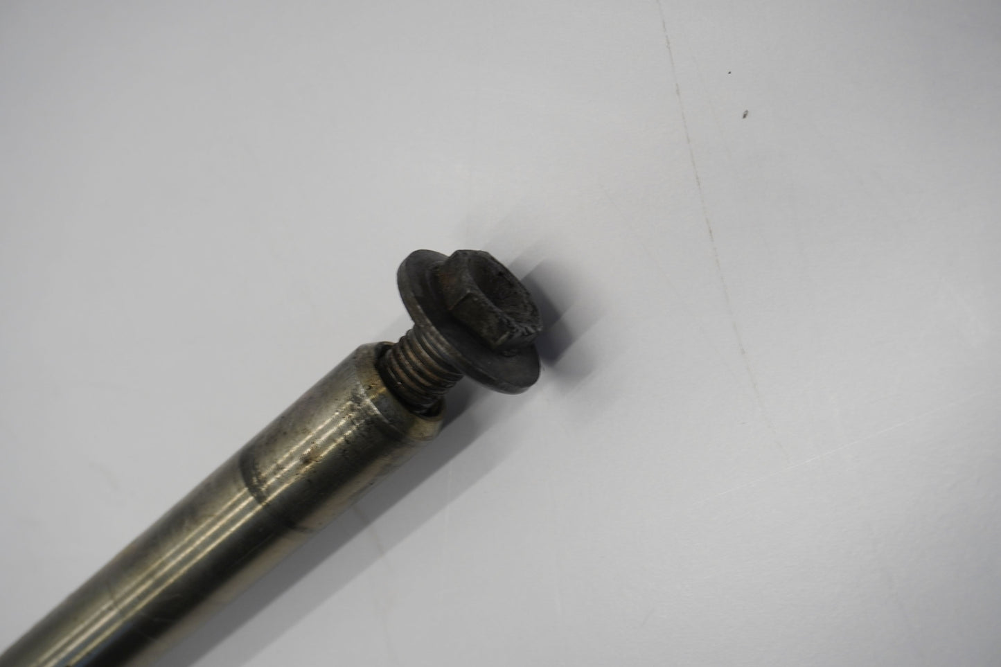 BMW R 1200 GS K50 13-16 Vorderachse Achse vorne Radachse front axle 5