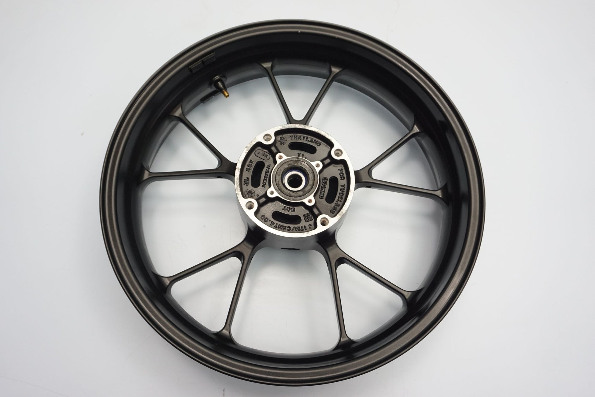 HONDA CB 125 / 300 R 18- Felge hinten Wheel Hinterrad 2