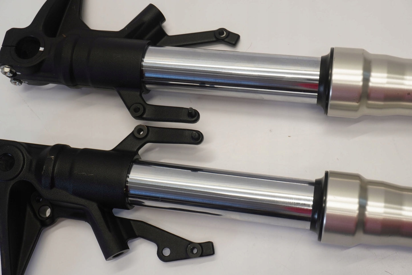 HONDA CB 750 HORNET 23- Gabel Gabelholme Fork 7