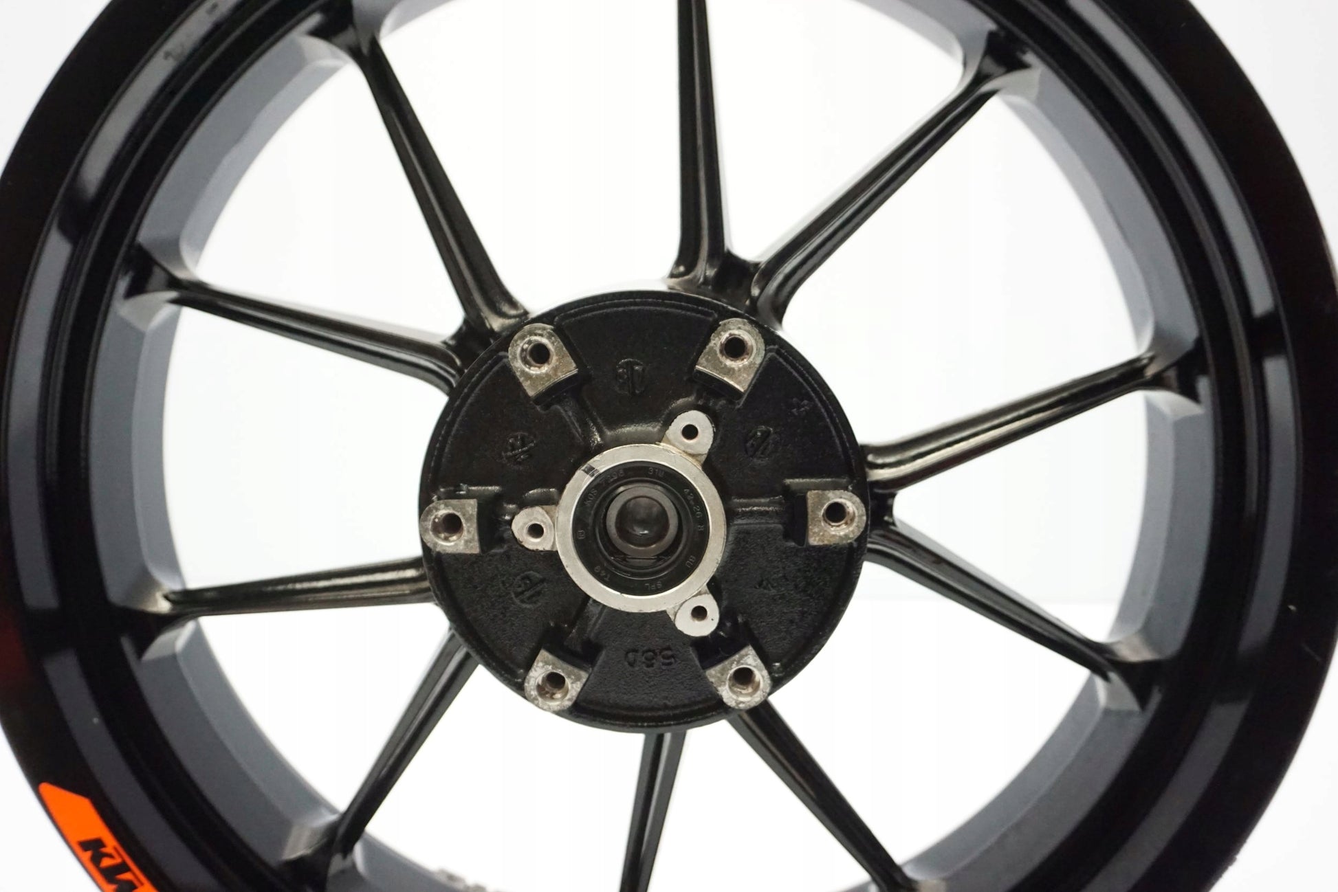 KTM DUKE 125 17- Felge hinten Wheel Hinterrad 2