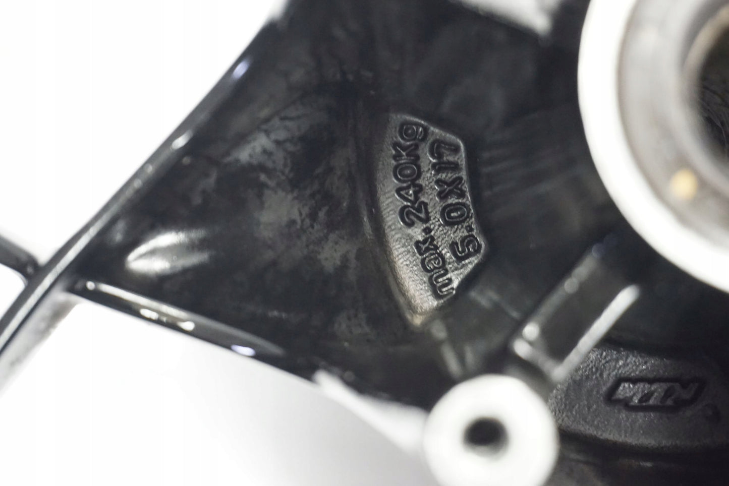 KTM 690 DUKE 12-15 Felge hinten Wheel Hinterrad 7