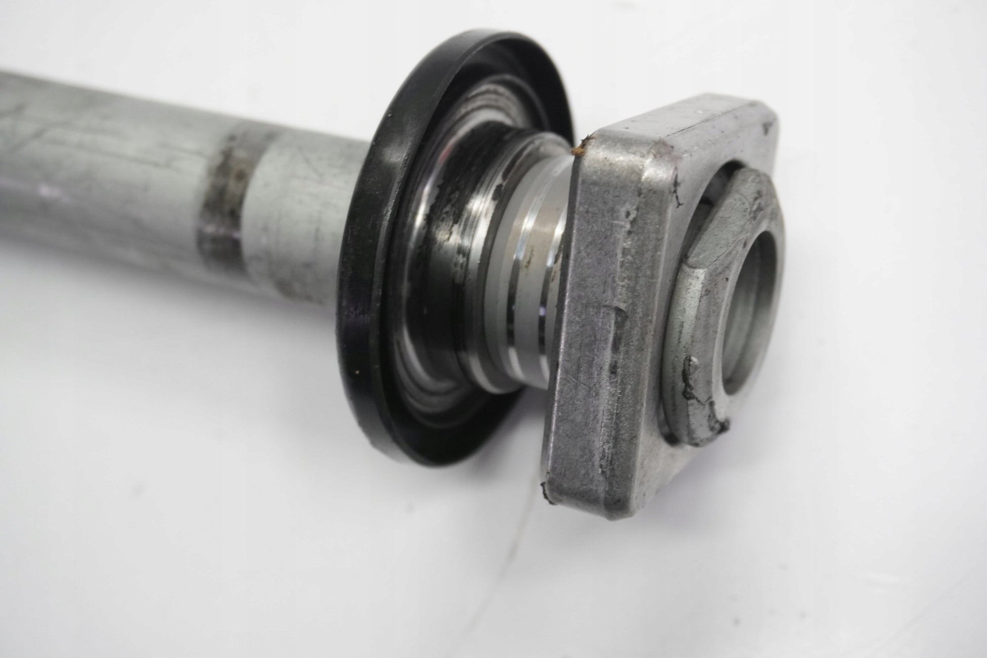 BMW S1000RR K67 19-20 Hinterachse Achse hinten Radachse rear axle 6