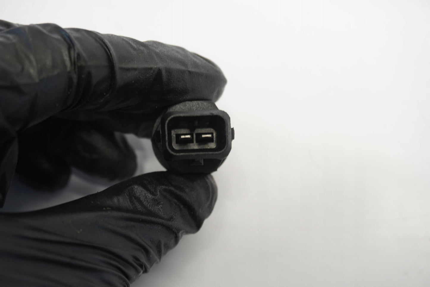 TRIUMPH STREET TRIPLE 675 13-17 Temperatursensor Thermostat Temperature sensor 4