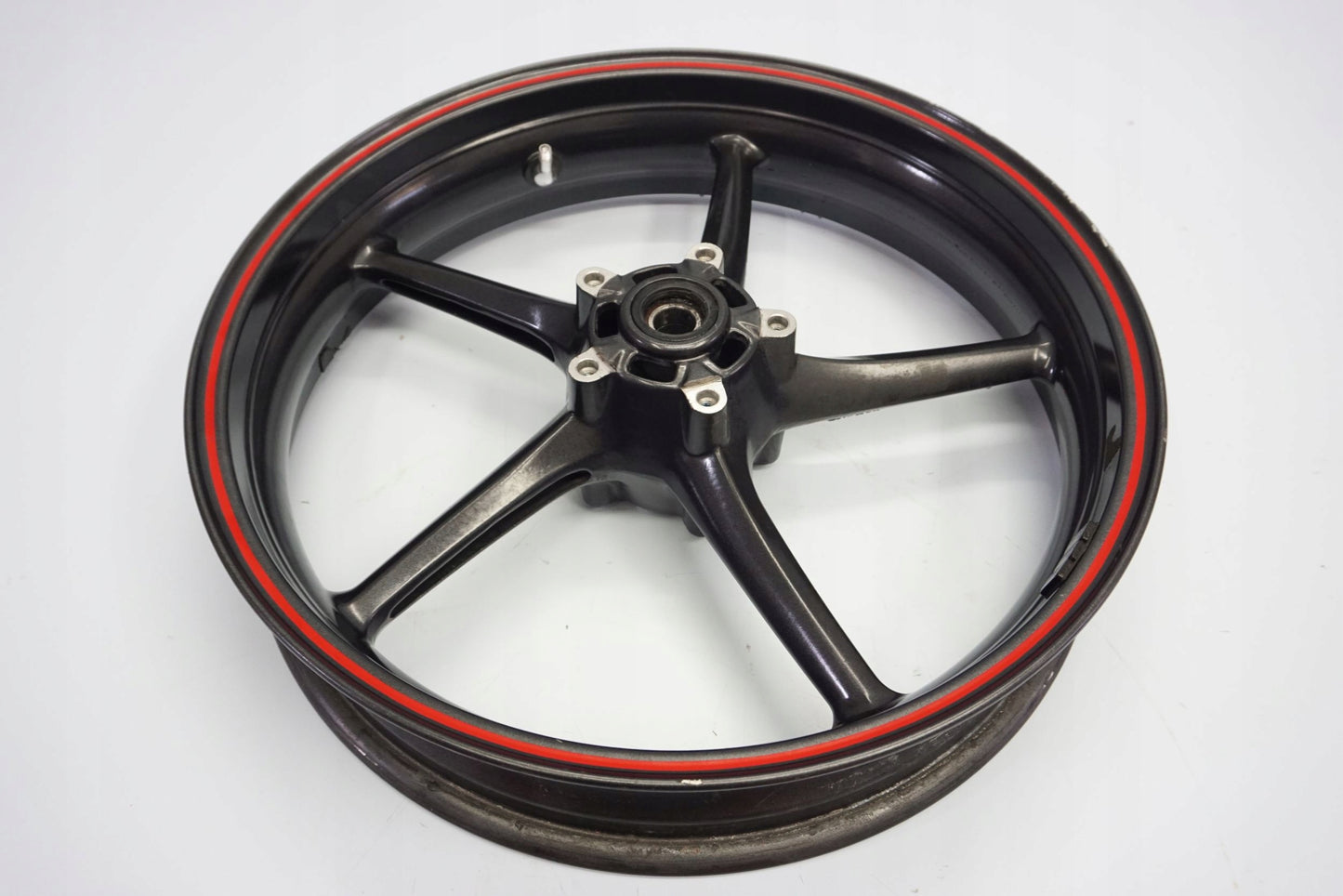 TRIUMPH DAYTONA 675 06-12 Felge vorne Wheel Vorderrad 5
