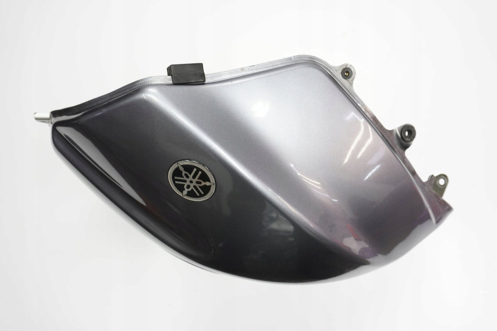 YAMAHA FJR 1300 01-05 Kraftstofftank Benzintank Fuel Tank 3