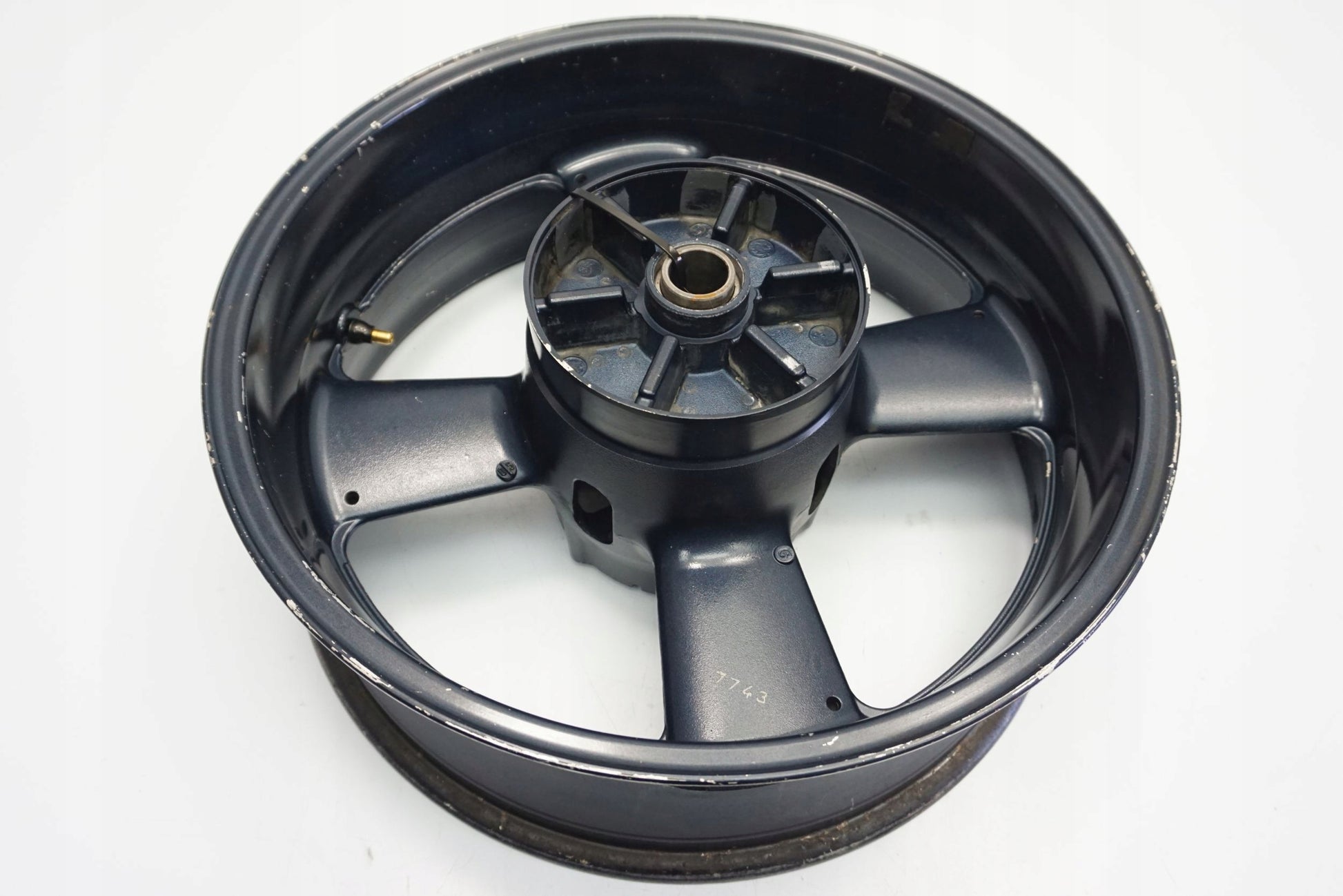 YAMAHA MT-01 1700 05-12 Felge hinten Wheel Hinterrad 8