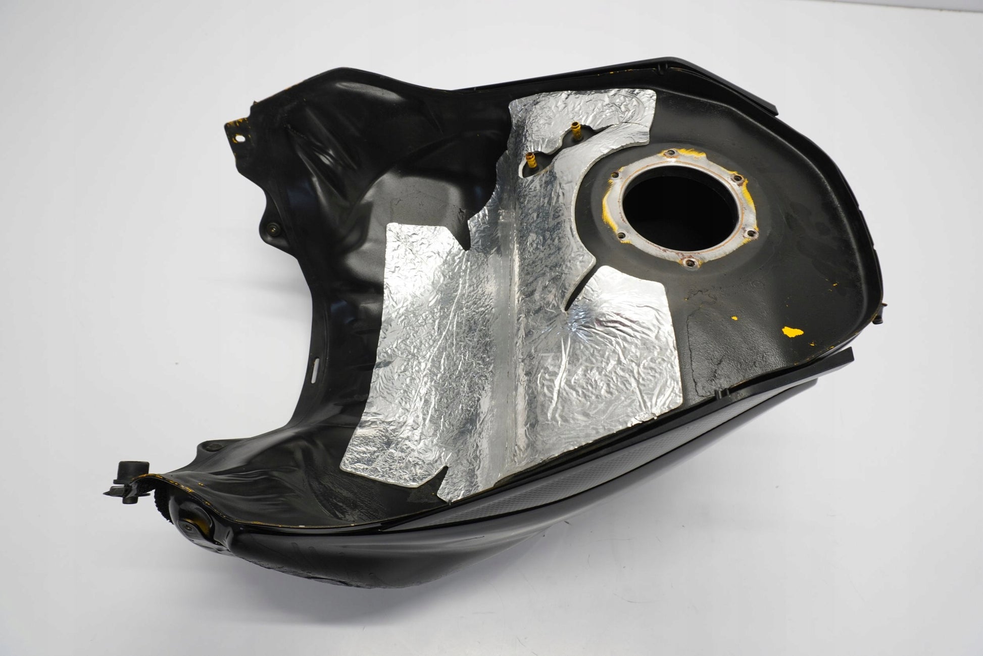 YAMAHA FZ1 1000 N FAZER RN16 06-15 Kraftstofftank Benzintank Fuel Tank 4