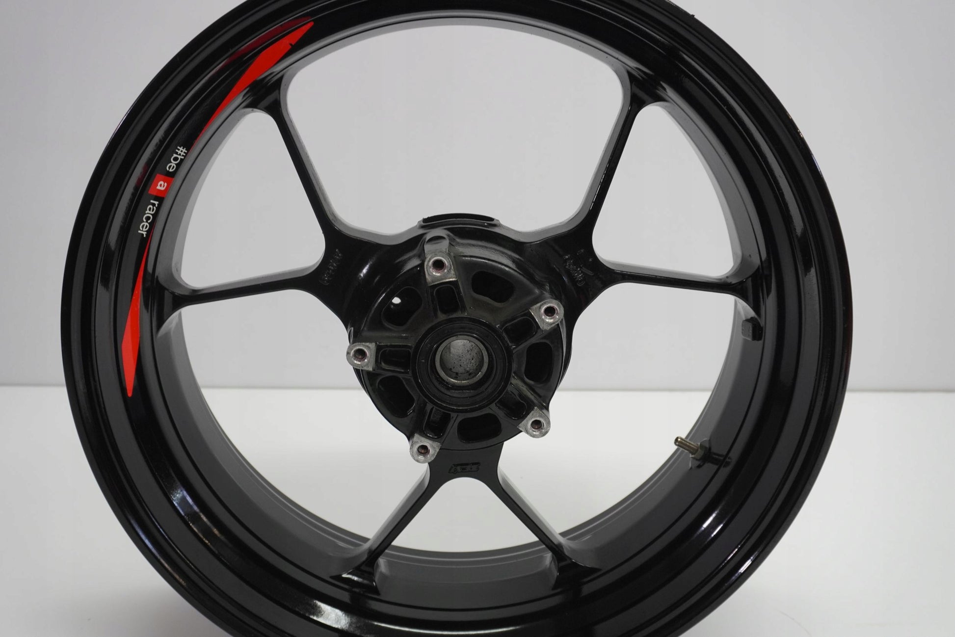 APRILIA SHIVER 900 17- Felge hinten Wheel Hinterrad 8