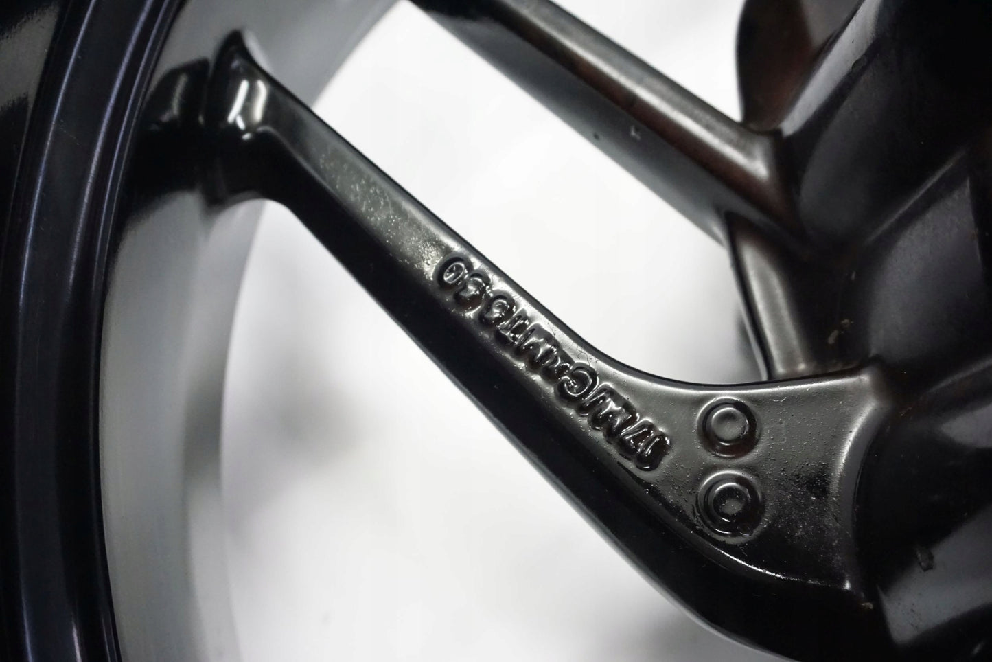 DUCATI MONSTER 821 18-20 Felge hinten Wheel Hinterrad 5