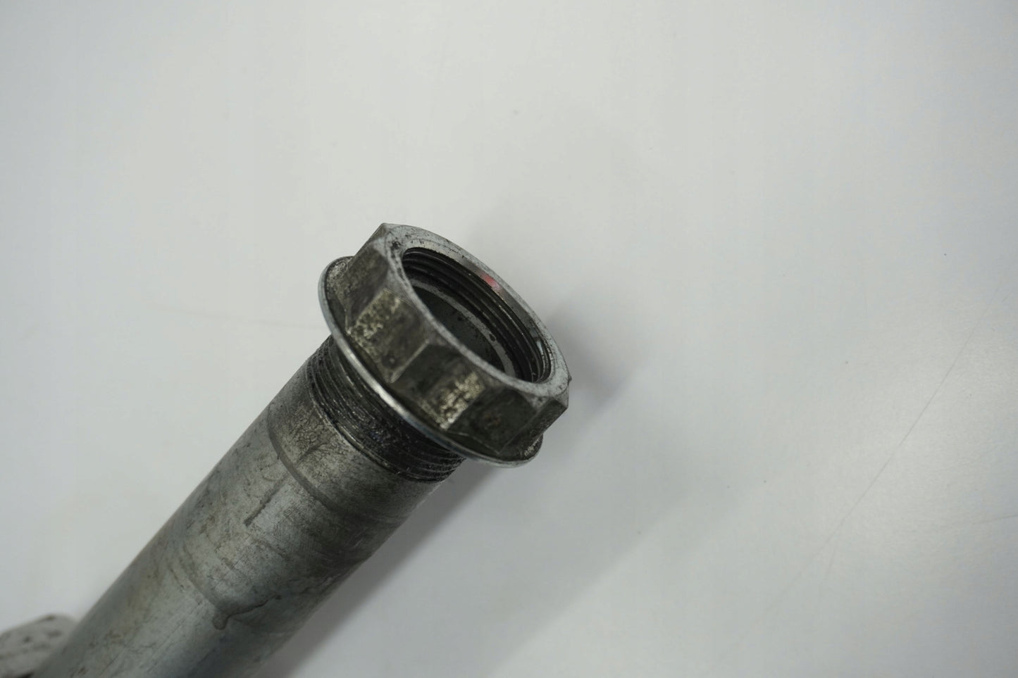 DUCATI MULTISTRADA 1200 ENDURO 16-18 Hinterachse Achse hinten Radachse rear axle 3