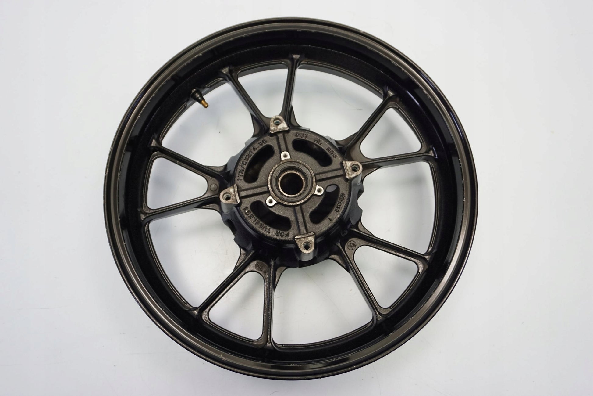 SUZUKI DL 1000 V-STROM 14-16 Felge hinten Wheel Hinterrad 9