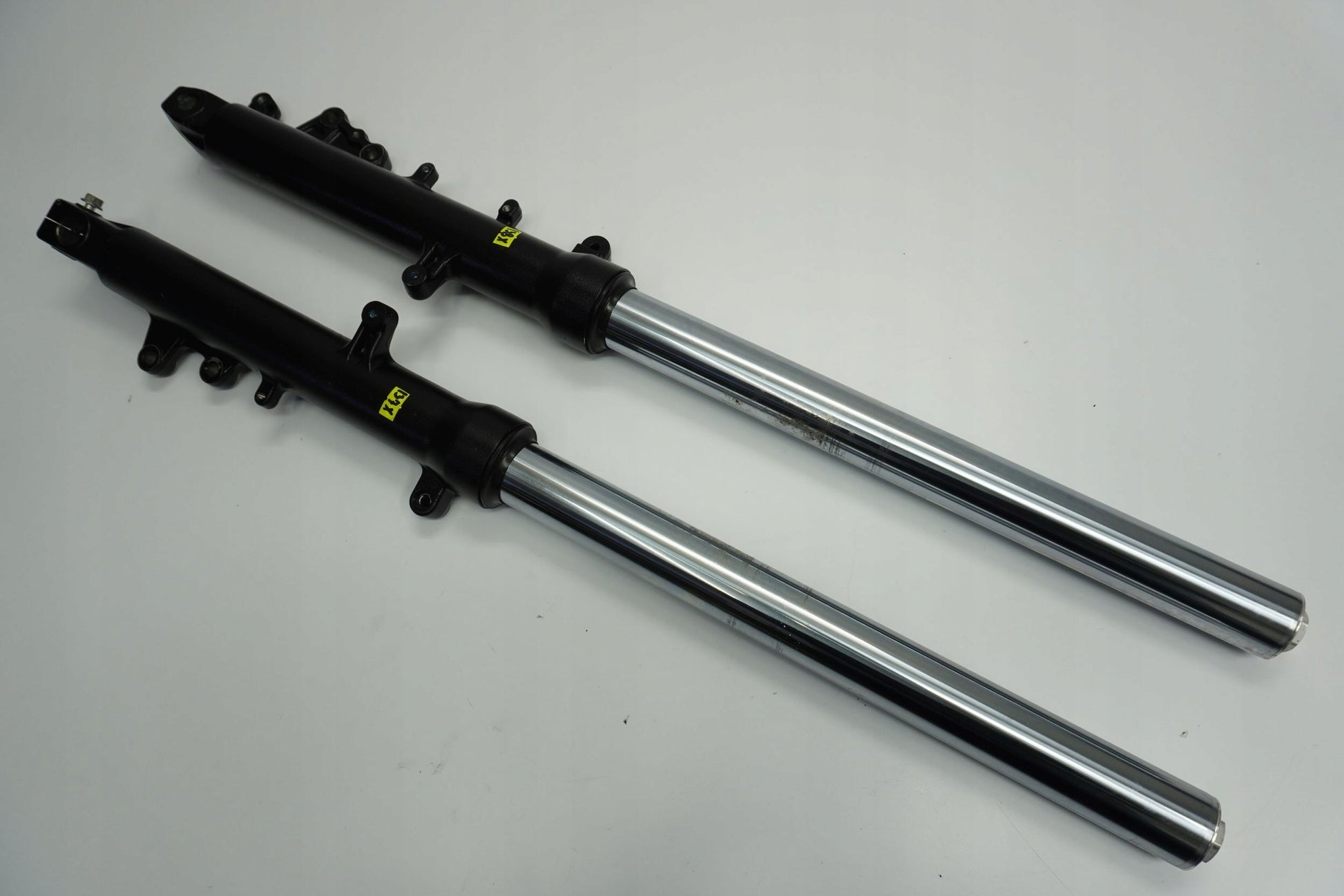 SUZUKI DL 650 V-STROM 19- Gabel Gabelholme Fork 4