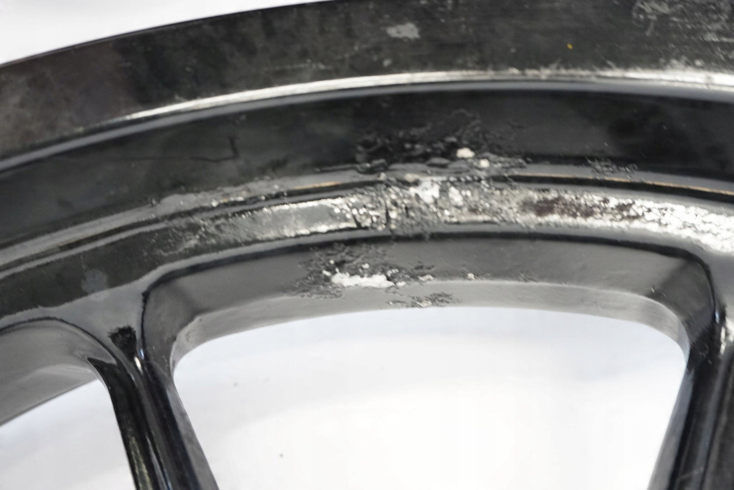 KTM 125 DUKE 17-23 Felge vorne Wheel Vorderrad 8