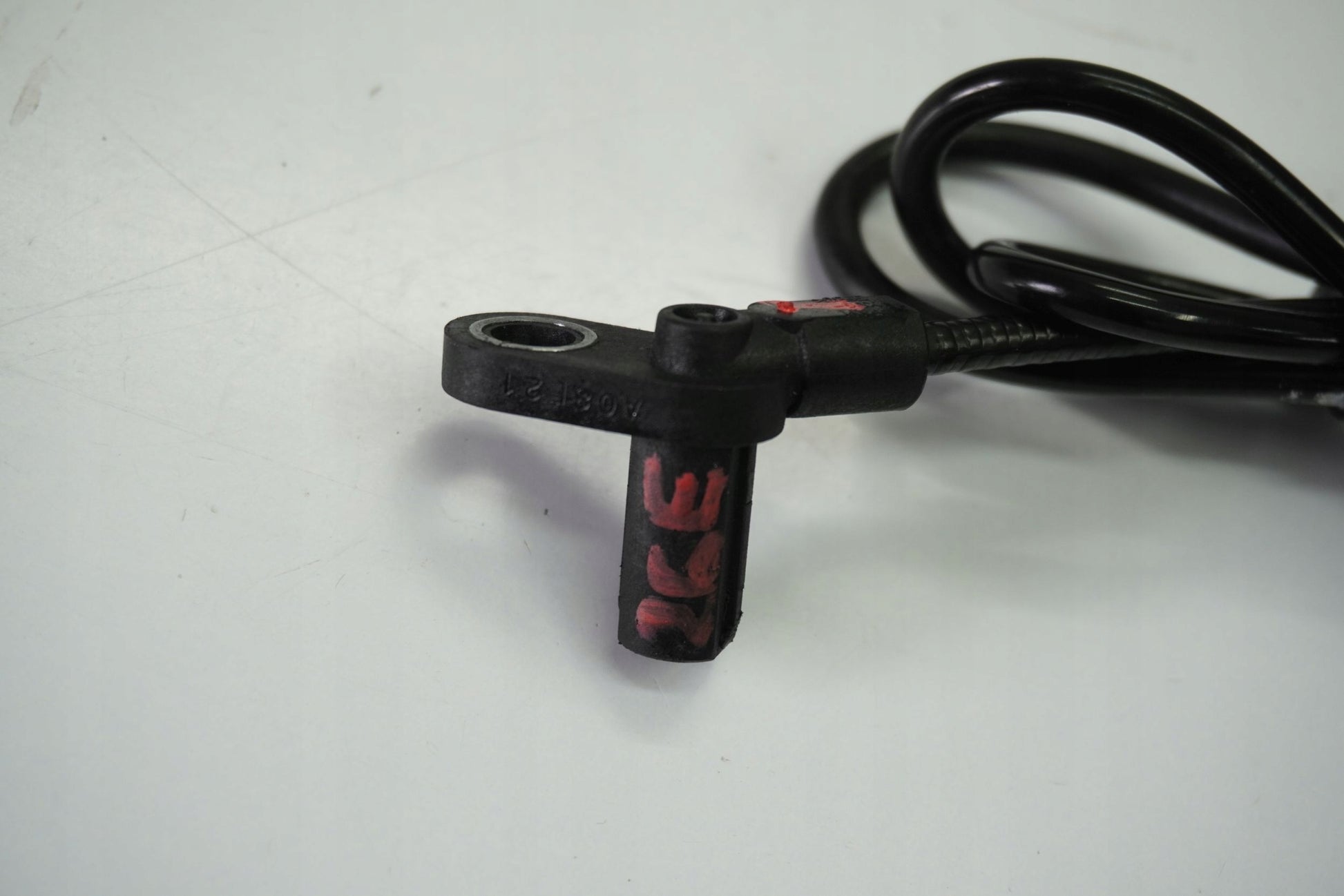 SUZUKI GSX-S 750 17-23 ABS Sensor hinten 8