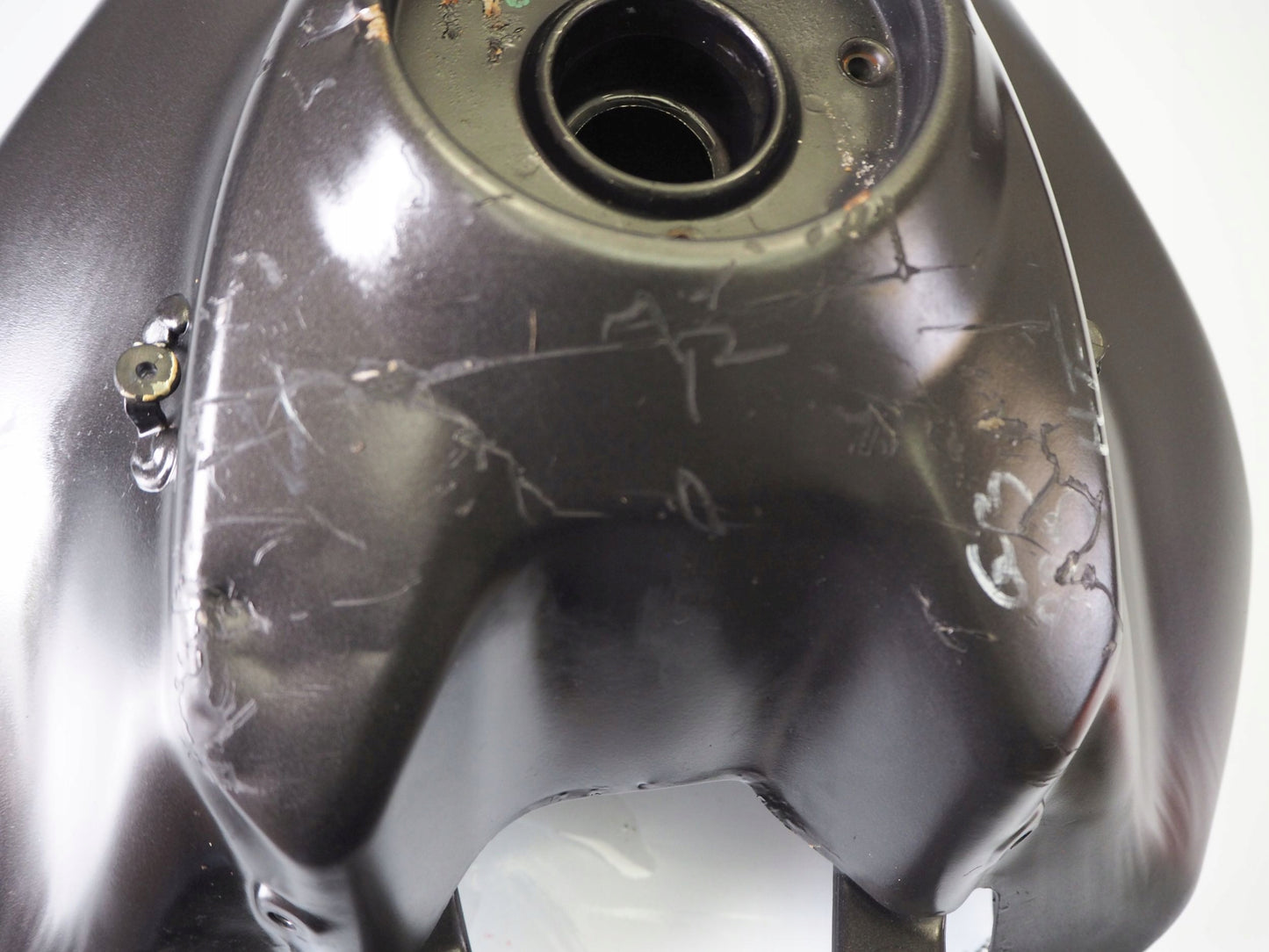 DUCATI MONSTER 937 21- Kraftstofftank Benzintank Fuel Tank 8