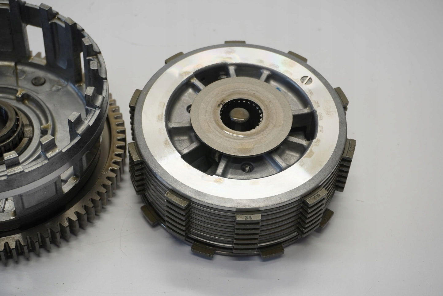 HONDA CB 750 HORNET 23- Kupplung Kupplungskorb Clutch 8