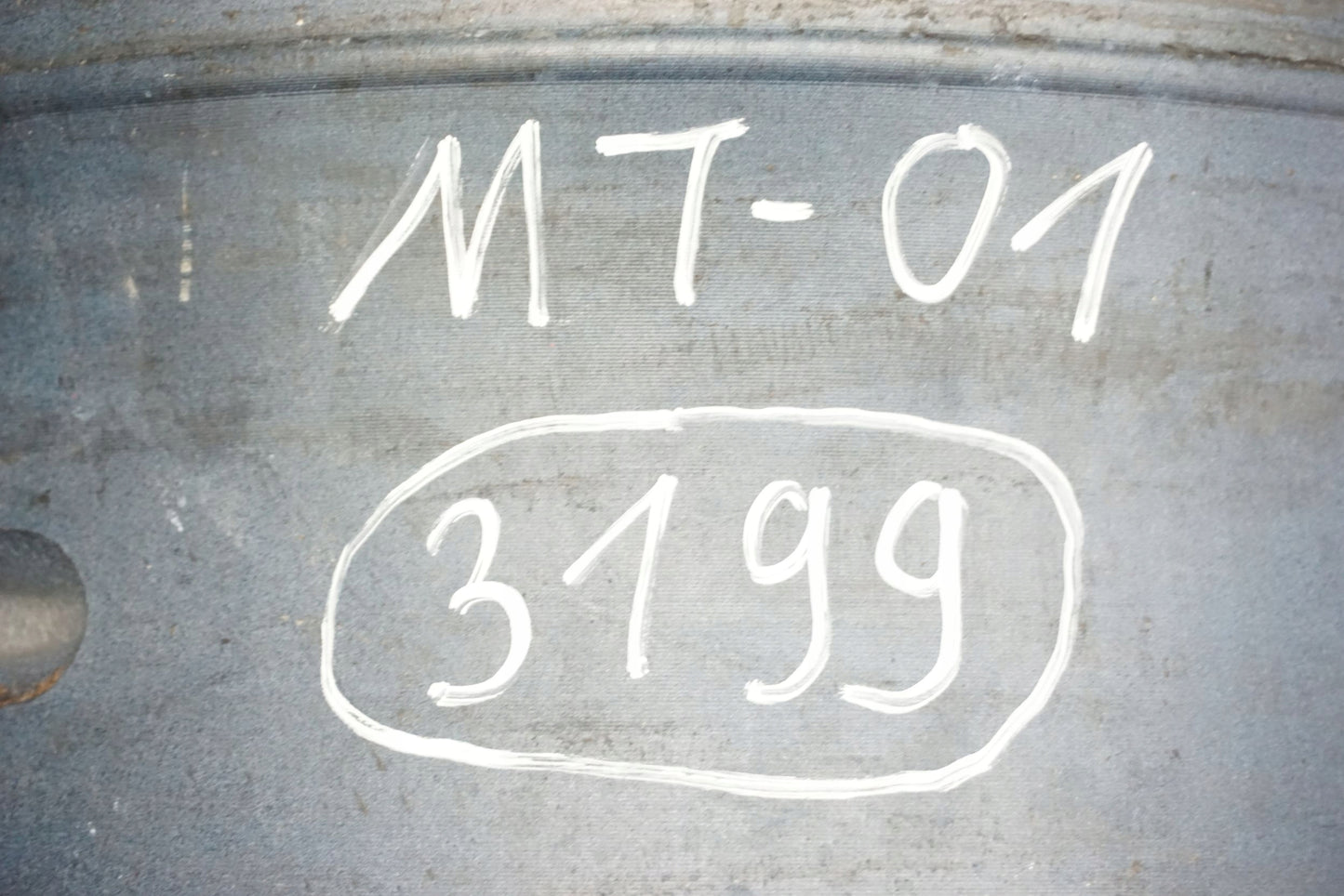 YAMAHA MT-01 1700 05-12 Felge hinten Wheel Hinterrad 4